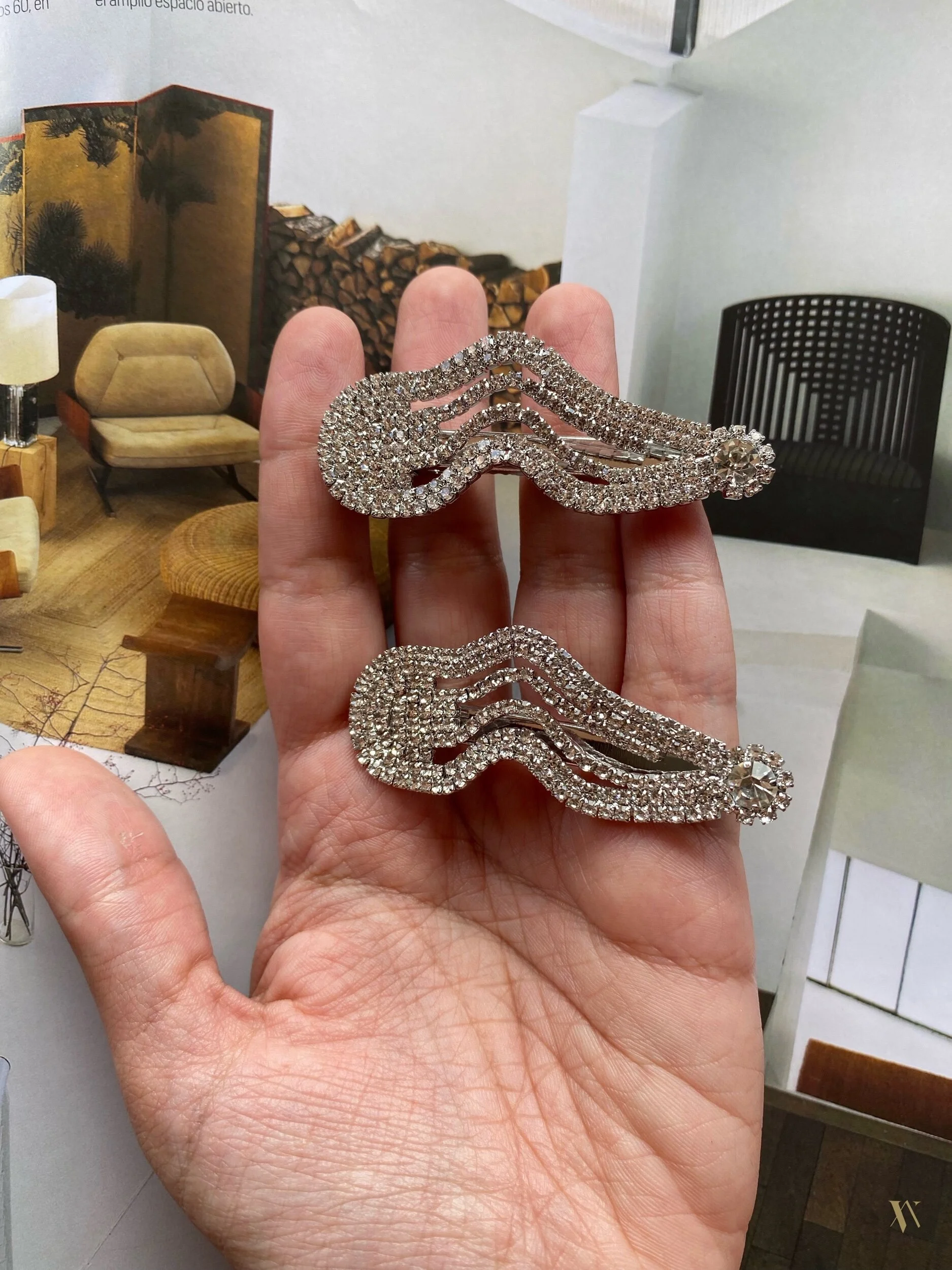 7E706597-EBD0-4D89-9F98-9F17E2684A0B