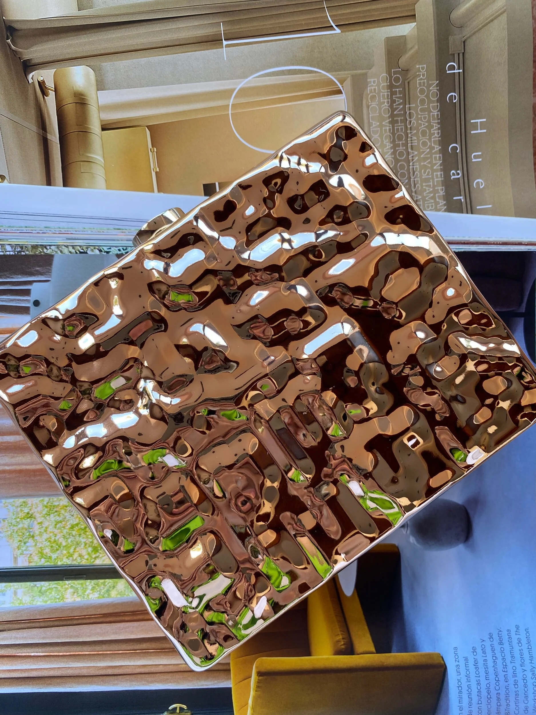 4252D699-FDDC-4BE0-97D9-4D391A490170