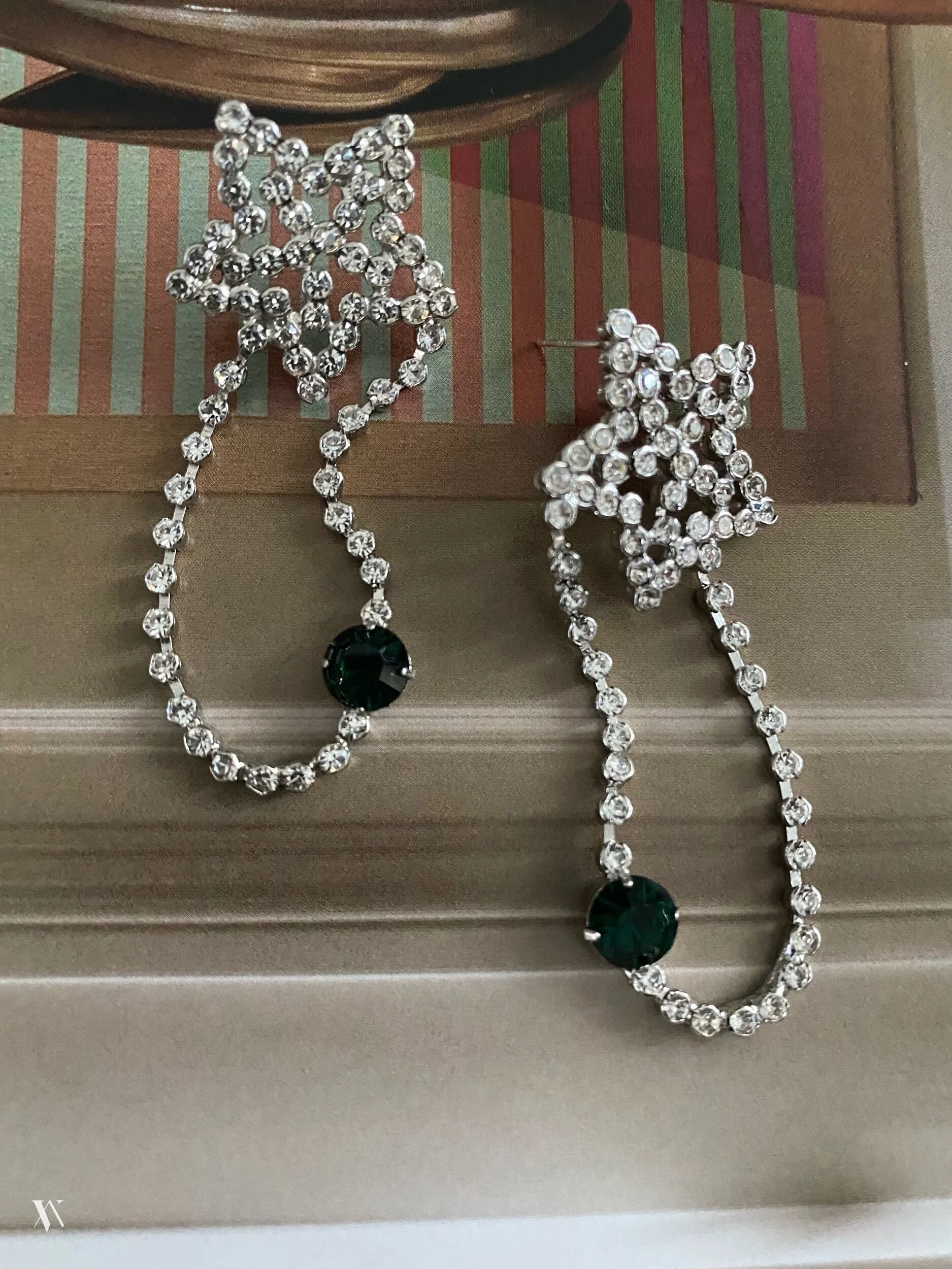 DD5CC8D7-031B-472E-9C5D-8165FA87CCB8