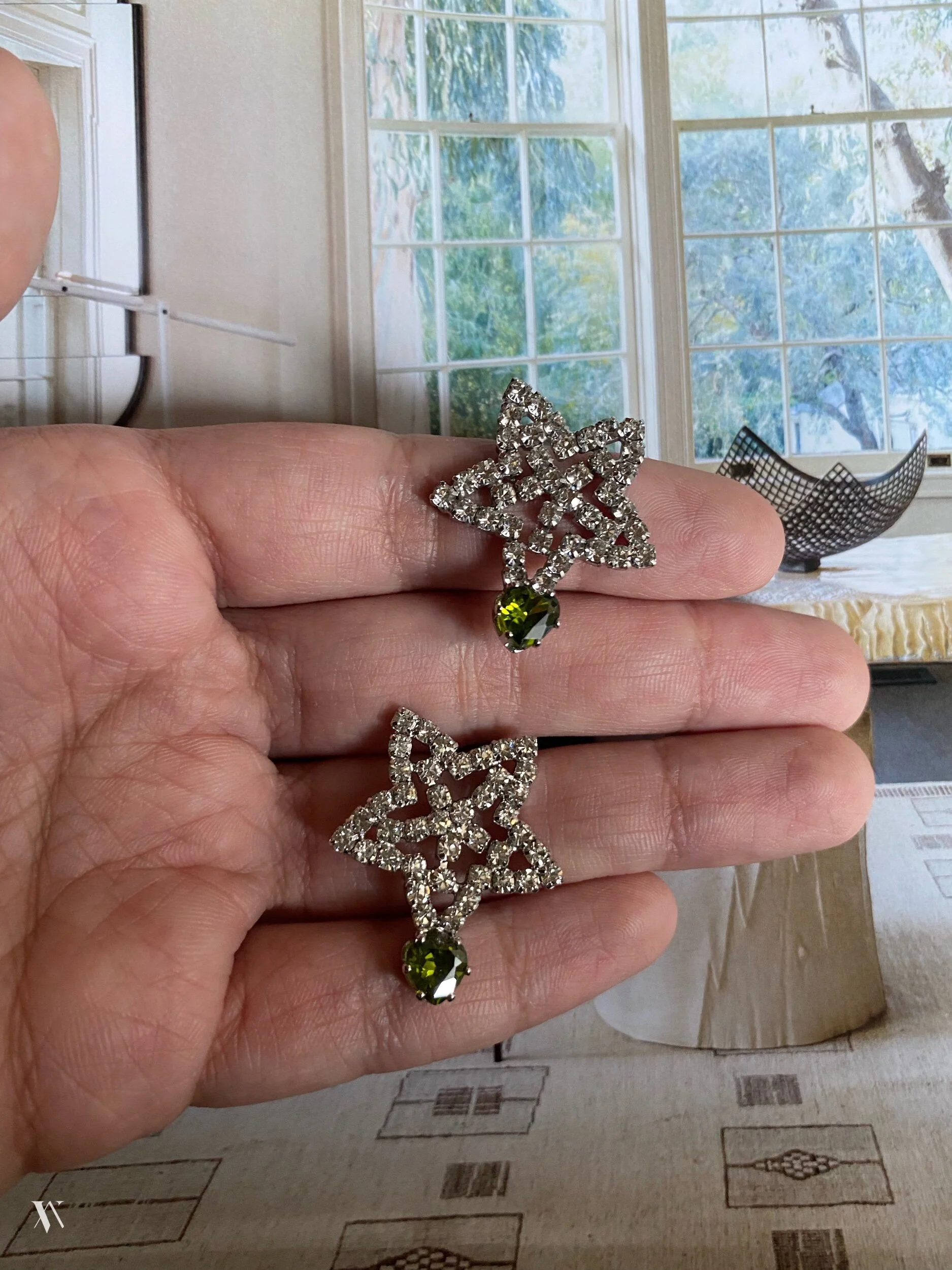 135D9970-7B8F-4CDB-B006-122DD3113348