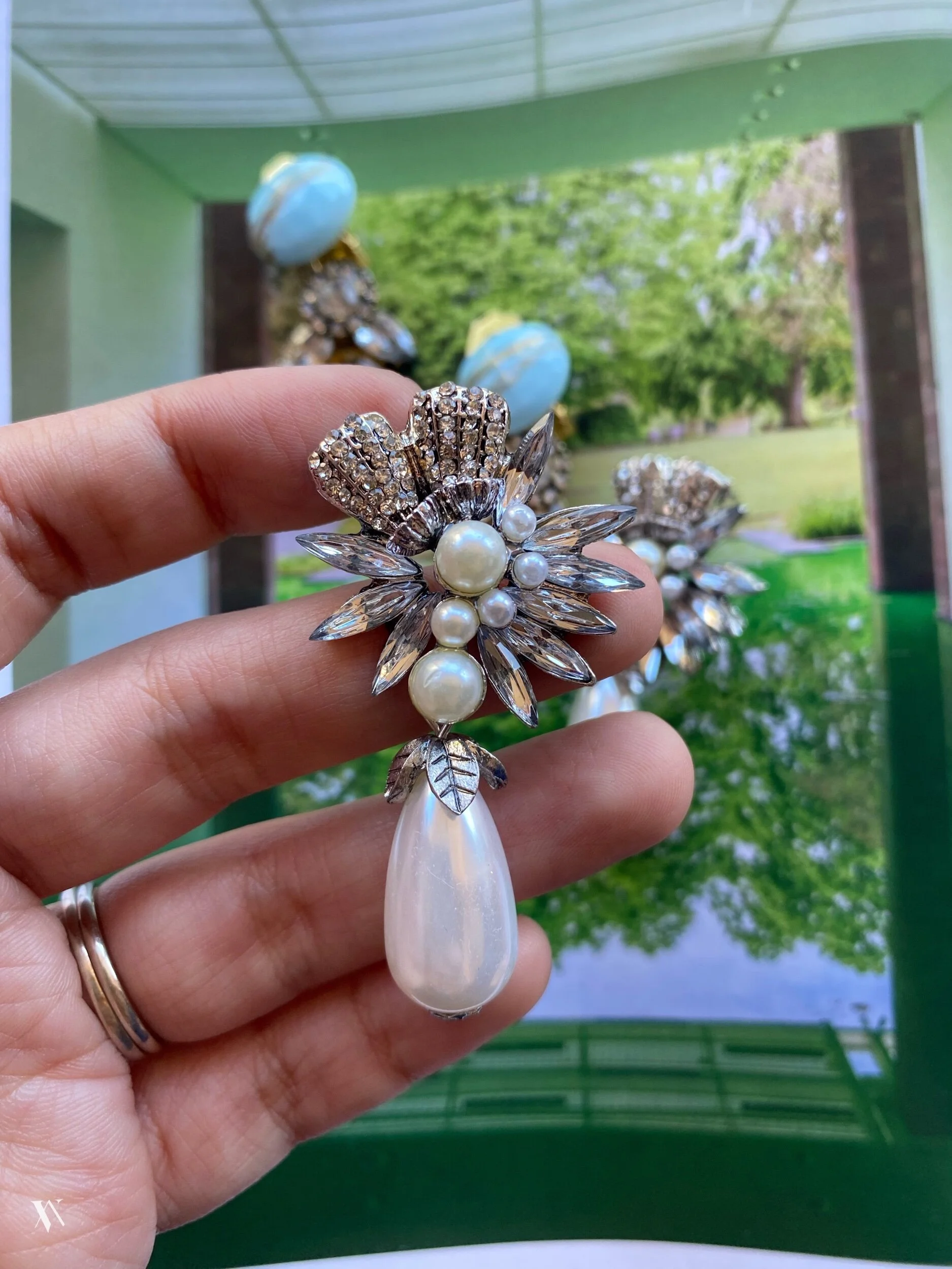 556CCBE1-AFAF-4E80-A7DD-CE2A4C0A1D1D