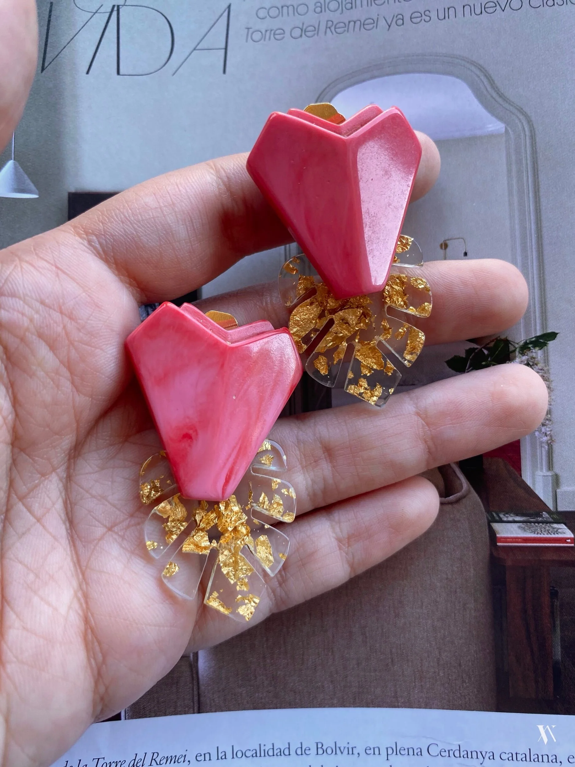 43A37983-613C-4864-9AFB-C83F9D6754F0