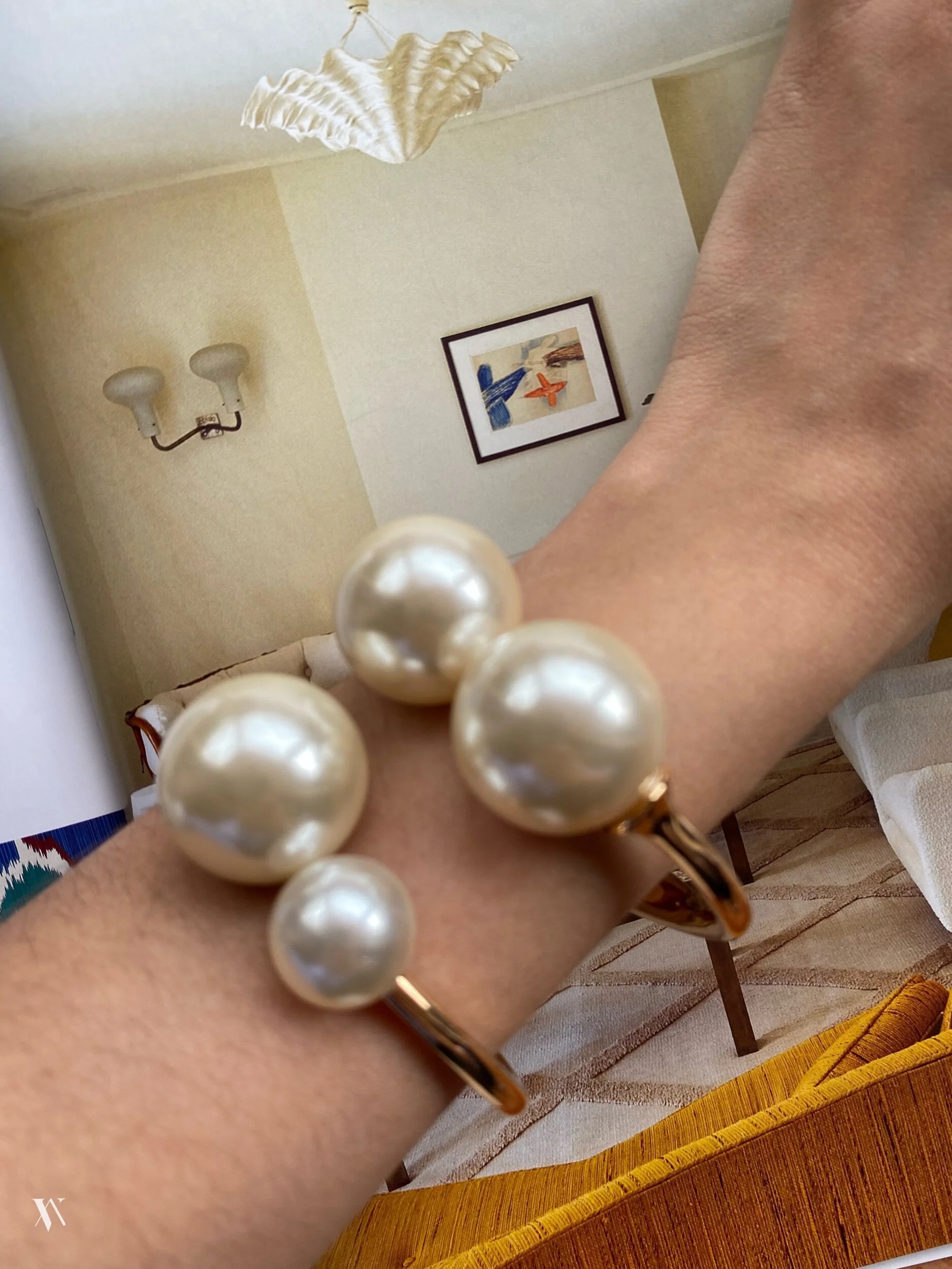 AD32D4A3-BC0B-4A1A-B45B-8DB53C8EB86B