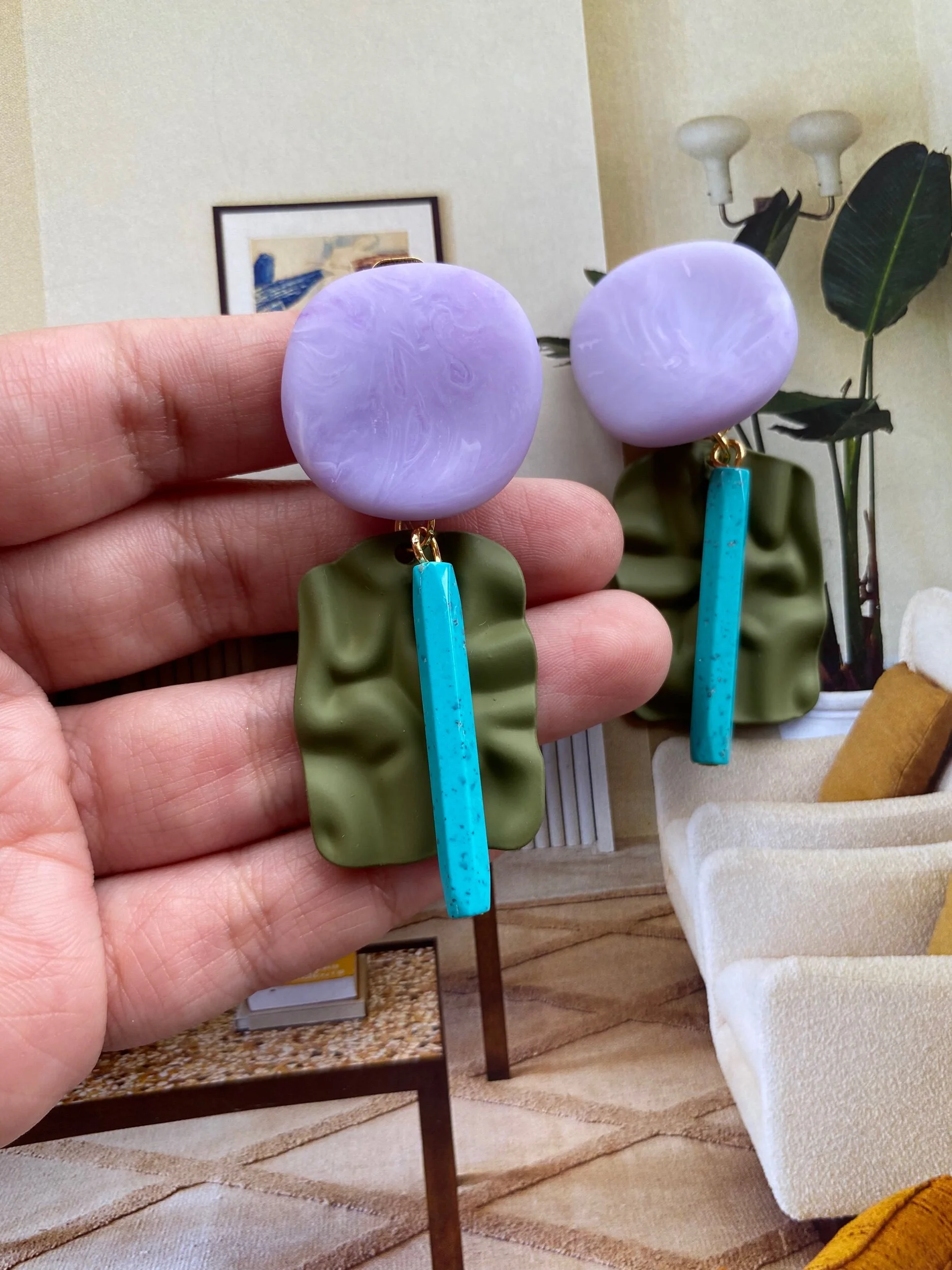 0EC5EBBC-5DA8-4D6D-A330-6DBCB8F4A678