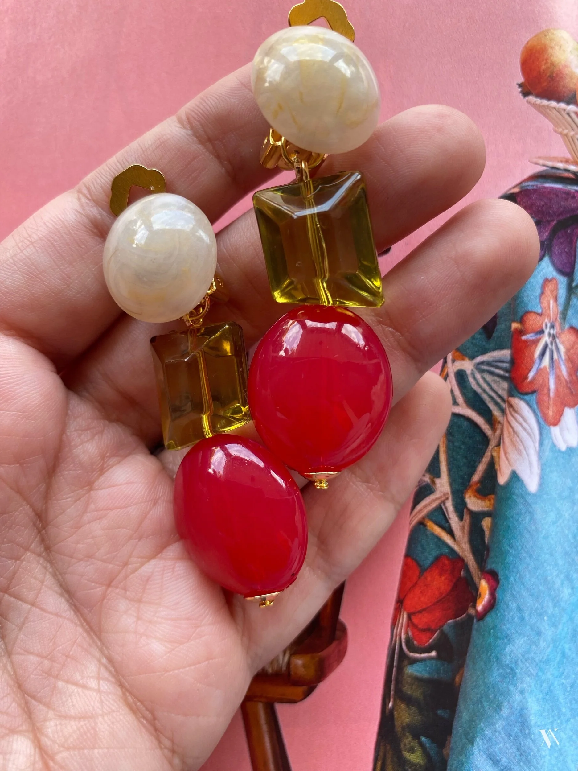 2DAA10E2-6B06-429C-92D0-DE749D17E70C