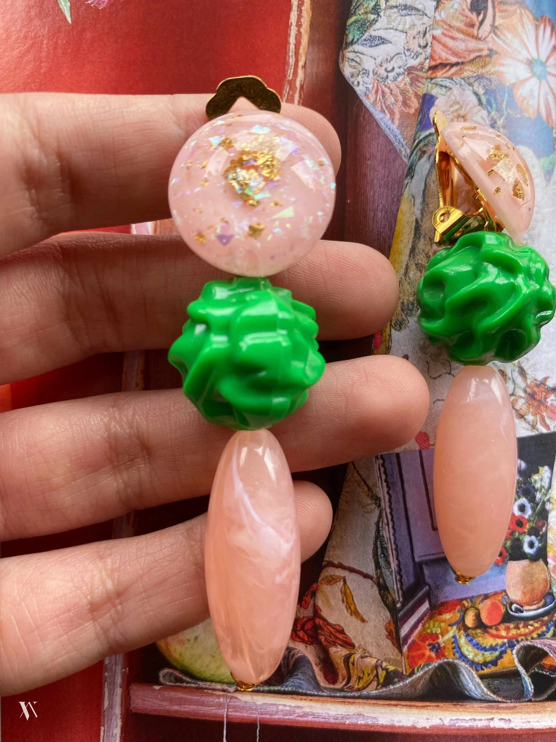 2D20BB4C-876E-497F-BC04-4DACE5487599