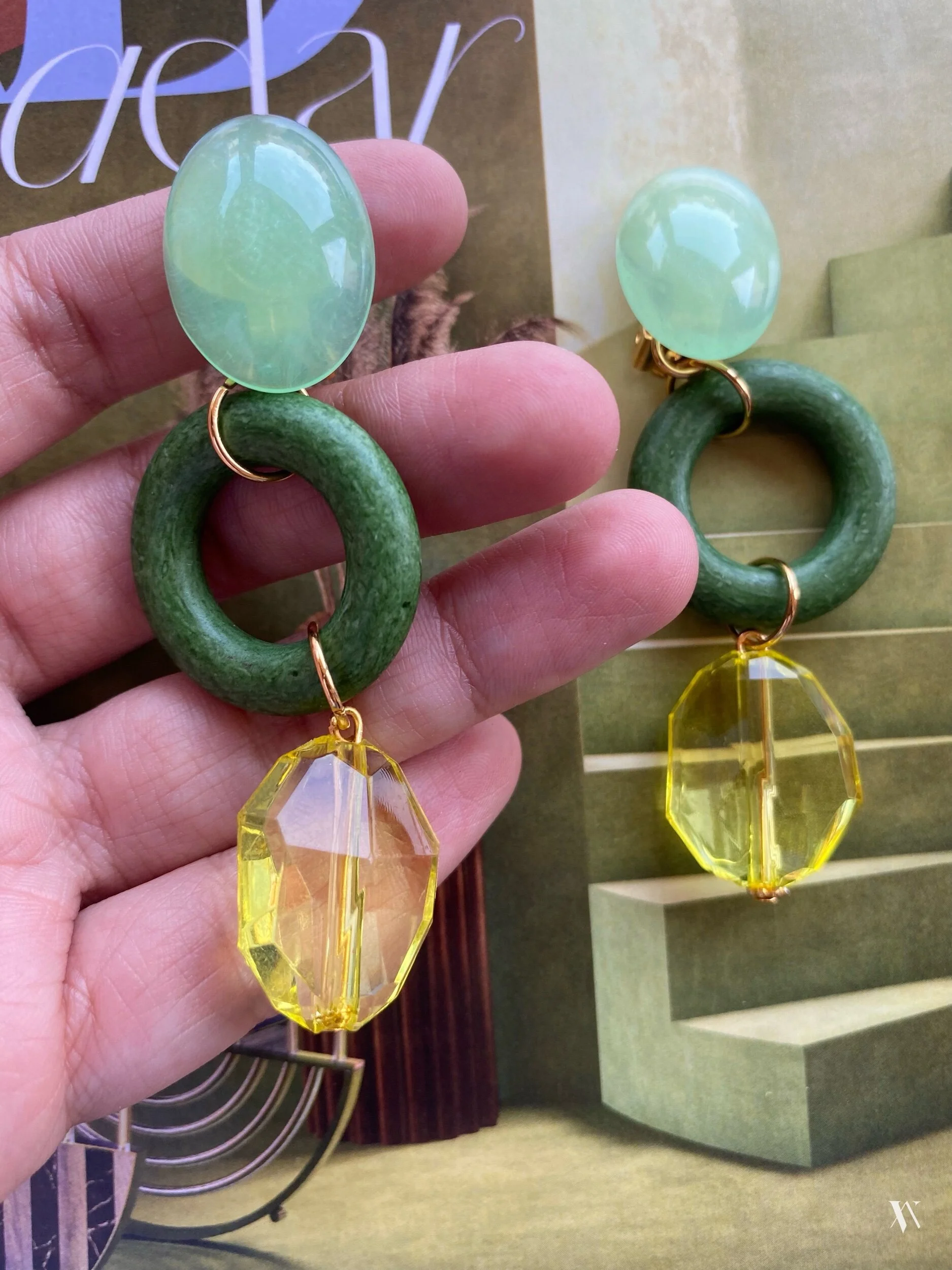 07D5DEF5-7F06-41E1-84C3-4AE07CAA3A45