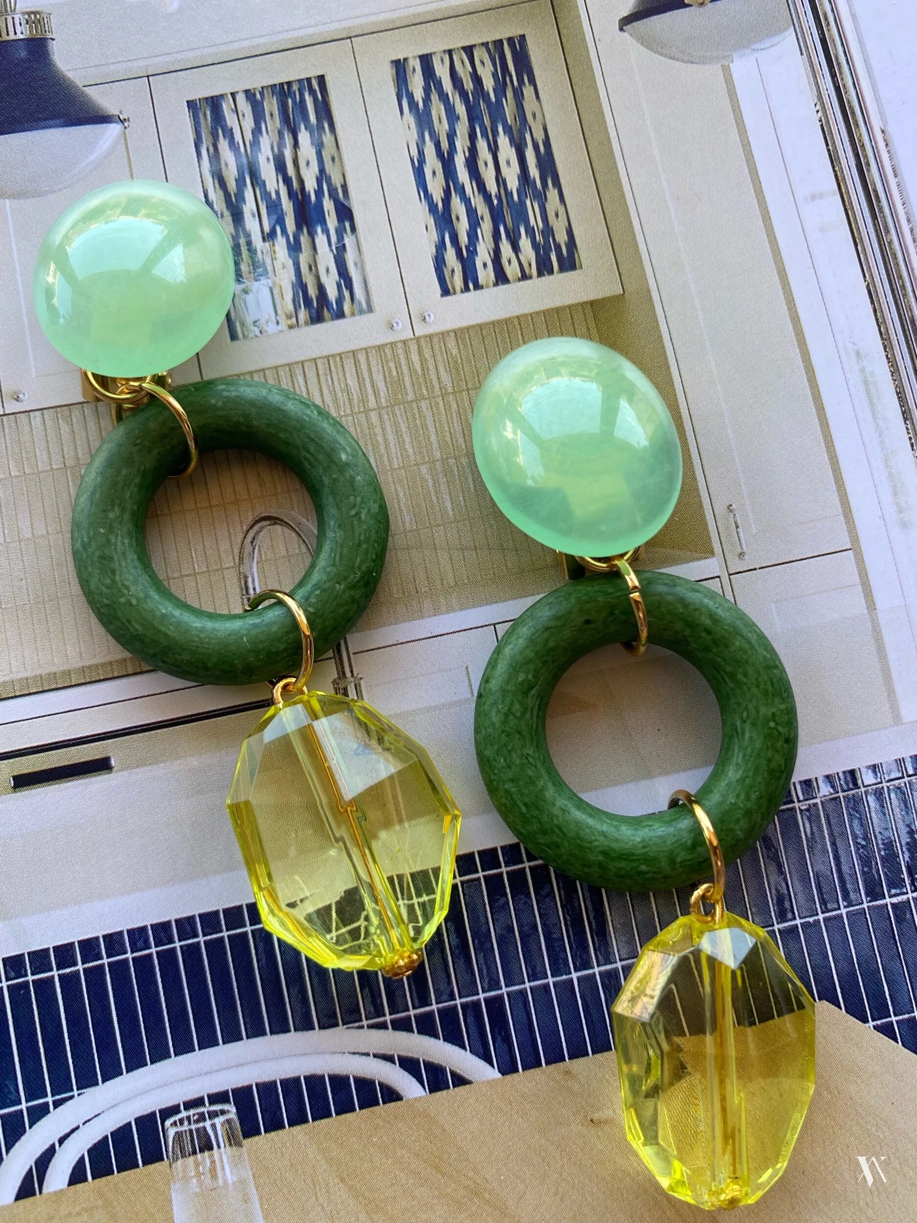 66D45B24-73F4-4BAA-AB8F-0AACA03113B3