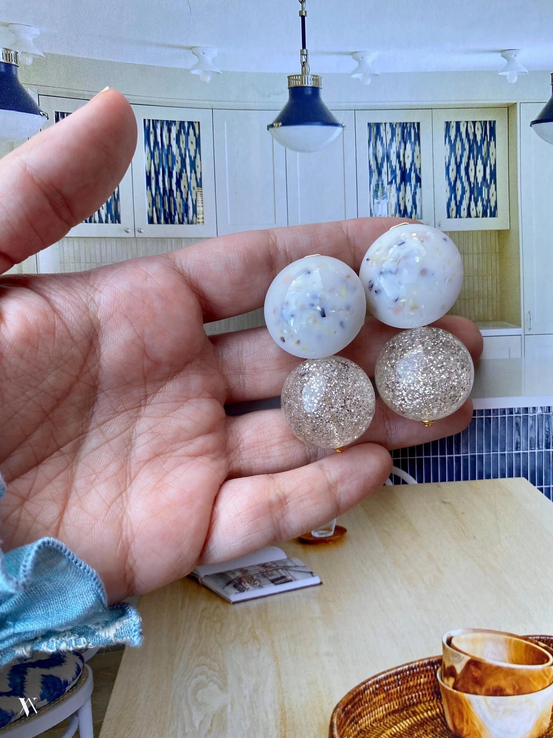 39C1D276-EB2B-4DDD-BB17-7009A141BA56