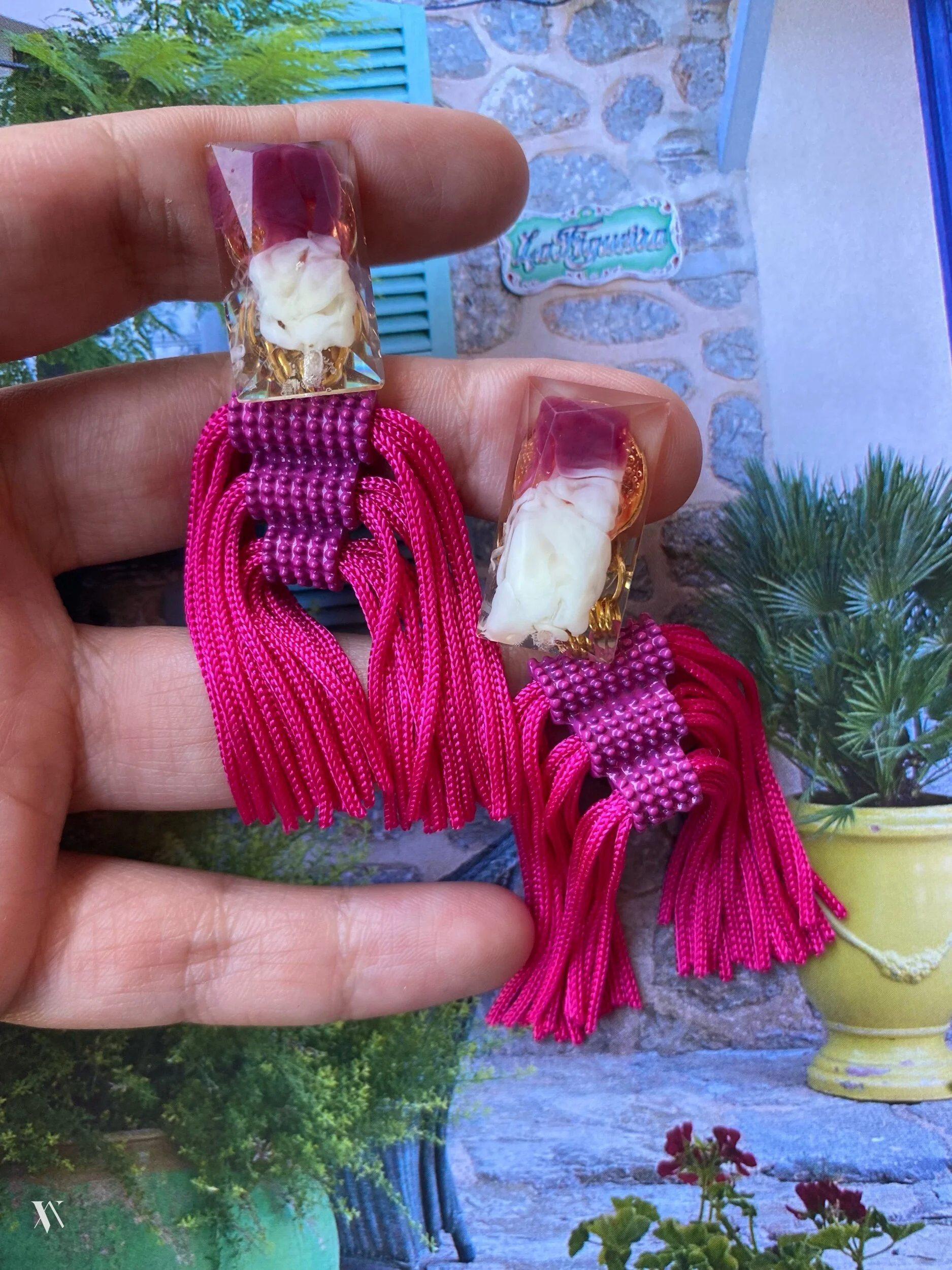 9E95486B-C6FF-4784-963B-C5AD0ED3440A