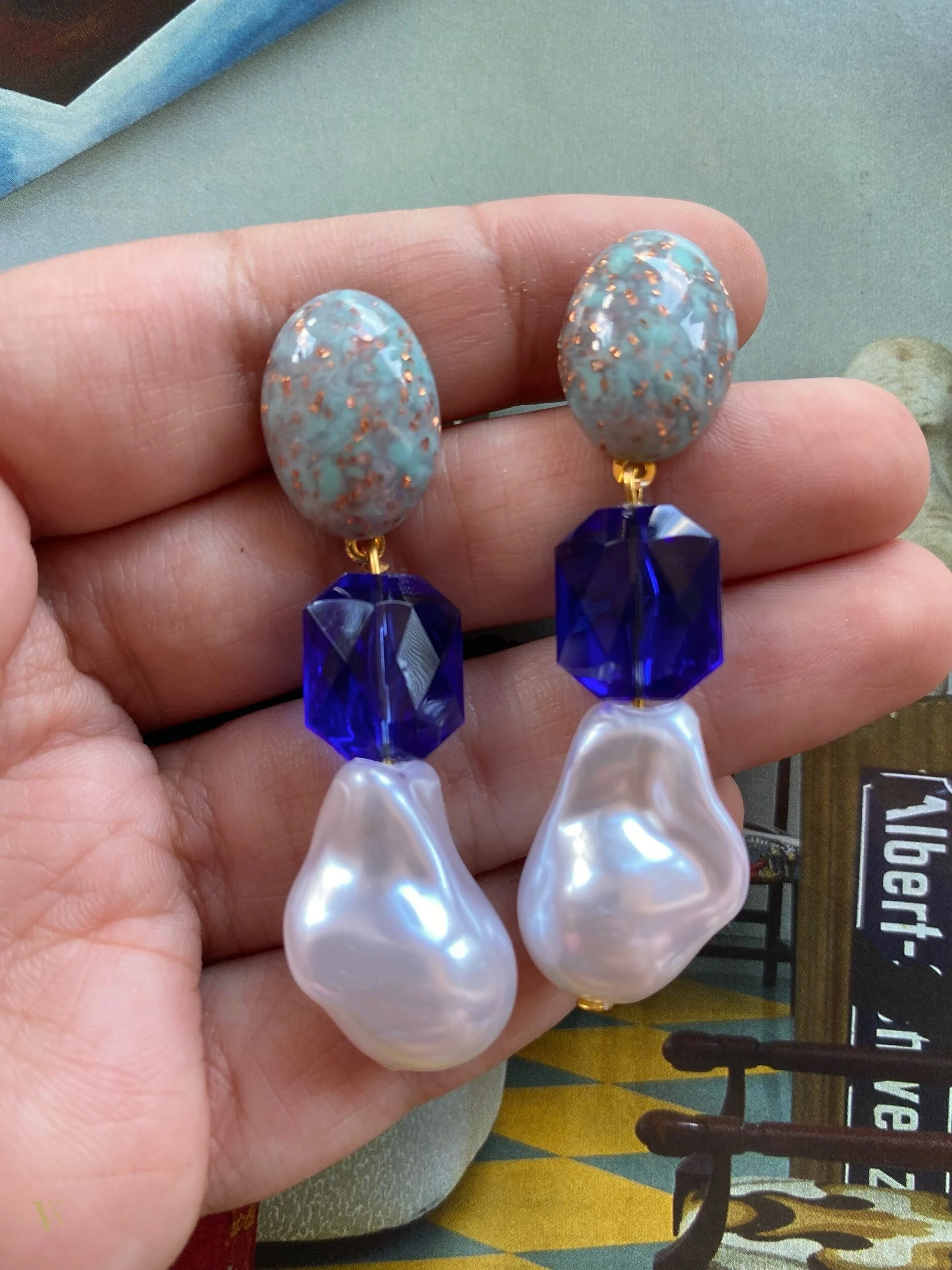 9F3EB427-79C2-4048-8246-E757D125D088