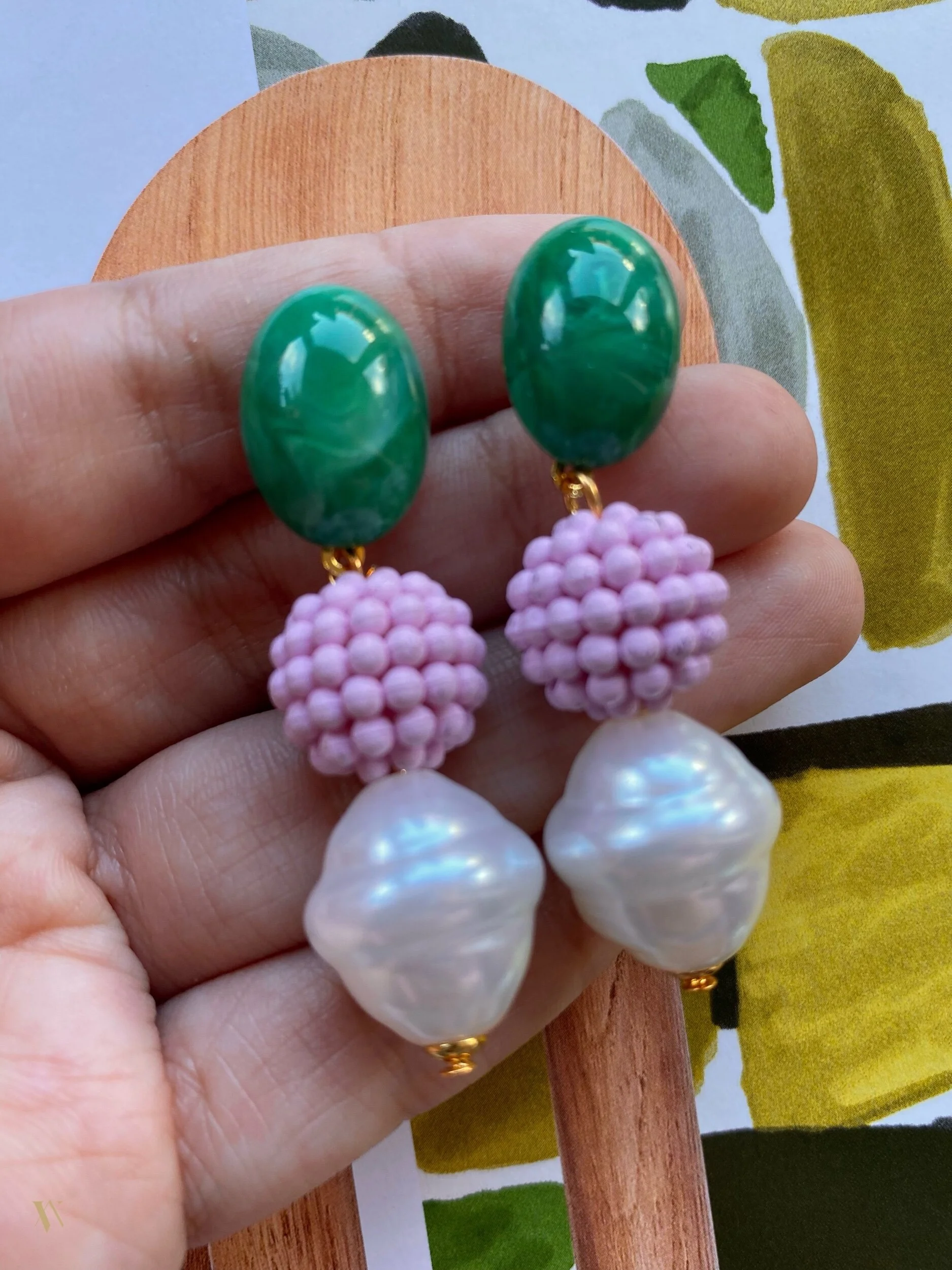 0BA36351-FCF7-4B59-A7C6-675CF6C4B681