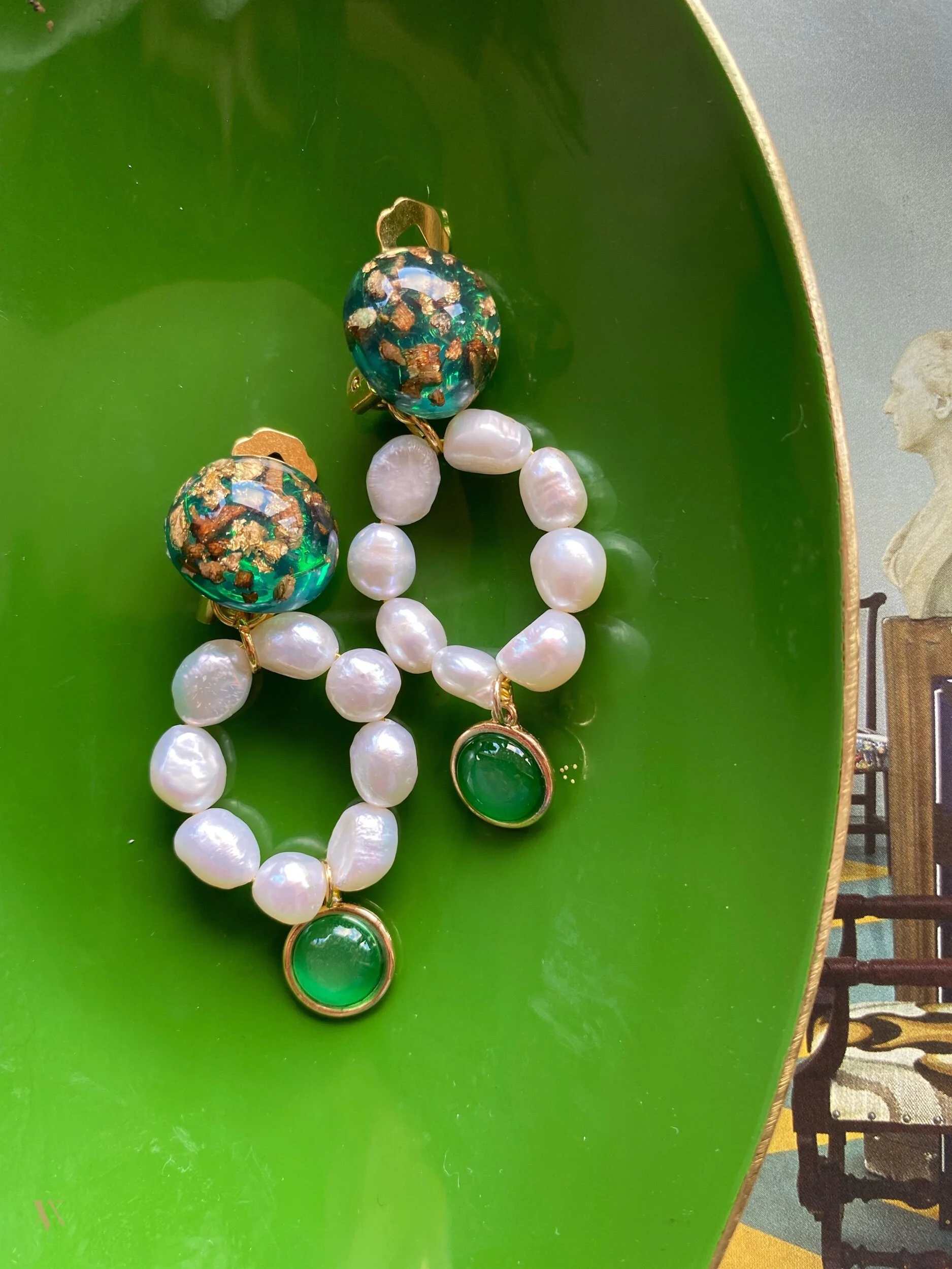 10678AB8-E06D-46B8-B89E-301FE6234D27