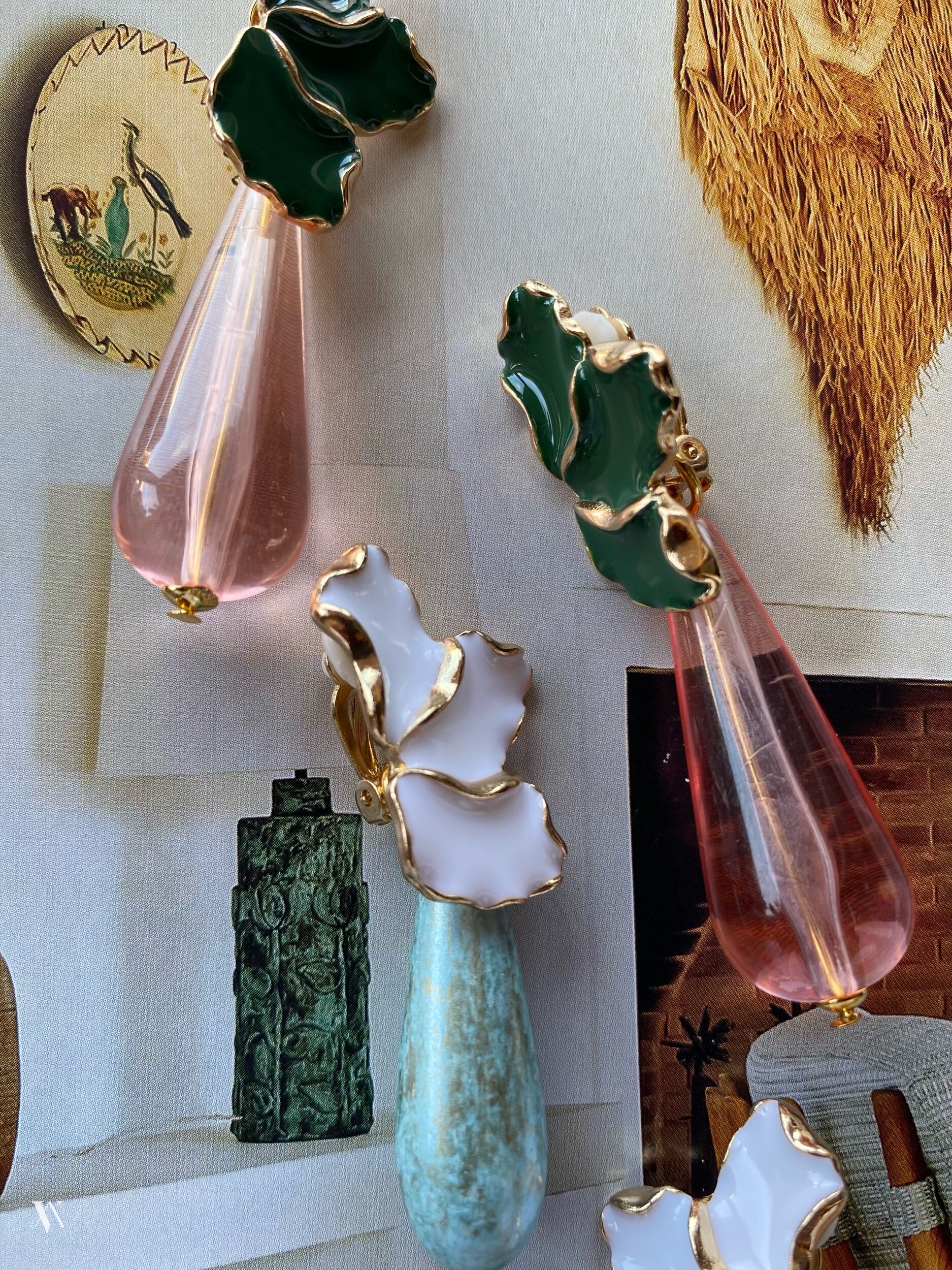 C930CD16-9884-4A1E-838C-CBEA02AB76EC