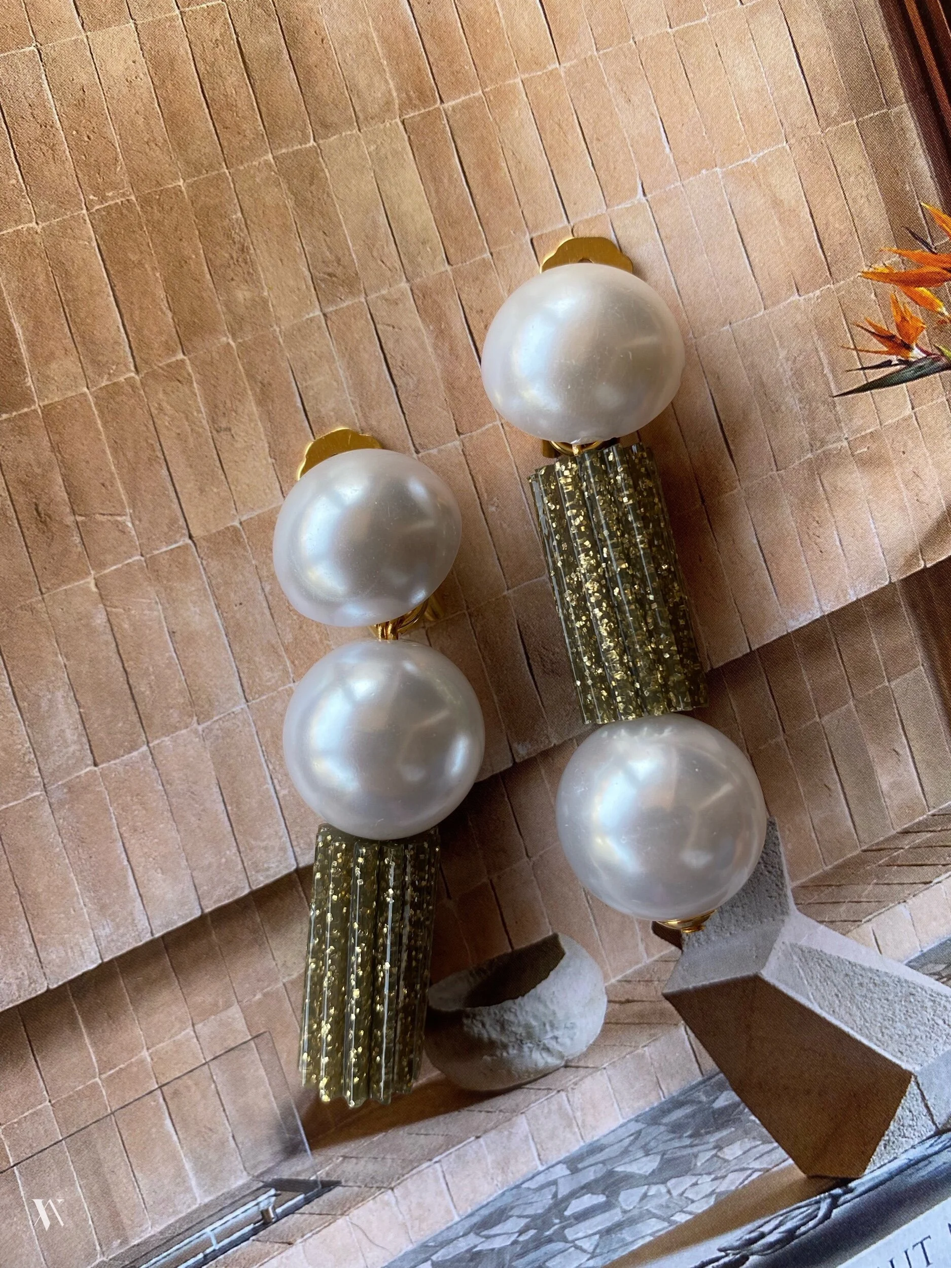 89DBCB17-A21F-4429-AD2A-0D2D9B60CCE2