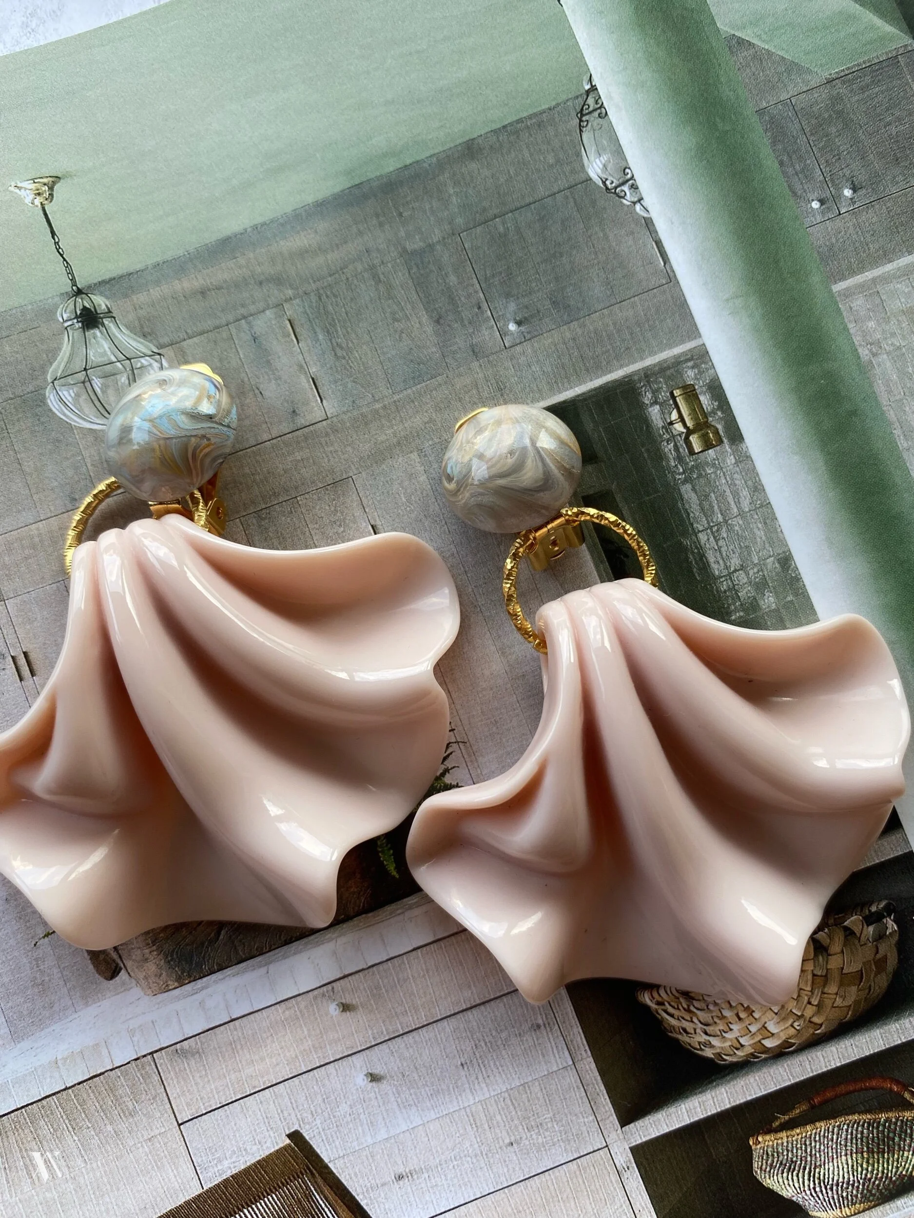 9705F58A-2976-42B1-93ED-D5568399ACB7