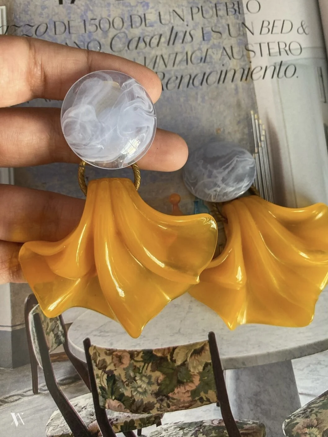 1A22904C-FB59-4B72-BEE9-F5A633625110