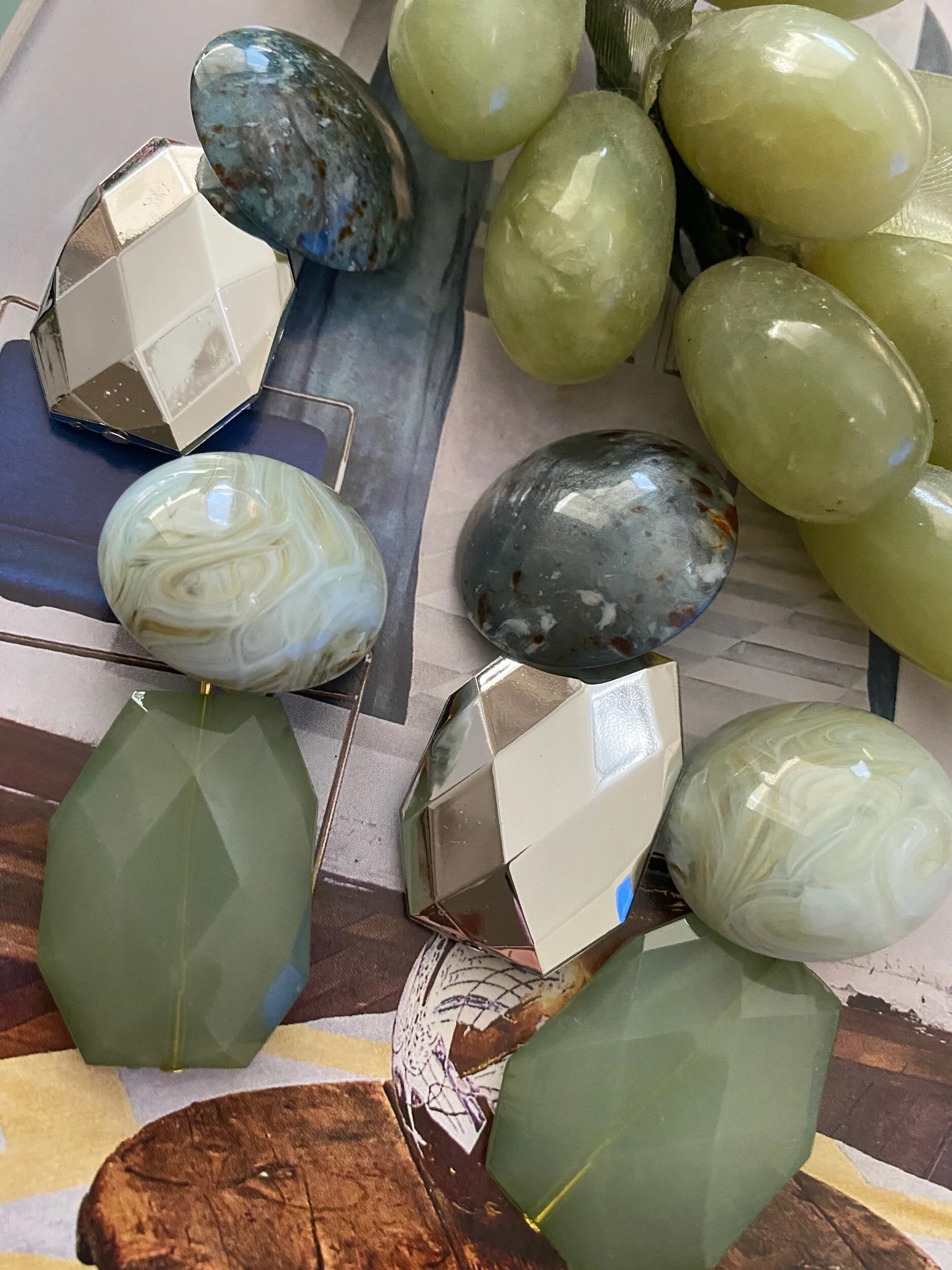 0414A2B3-7FA4-4330-BAD6-1B88453BFB51