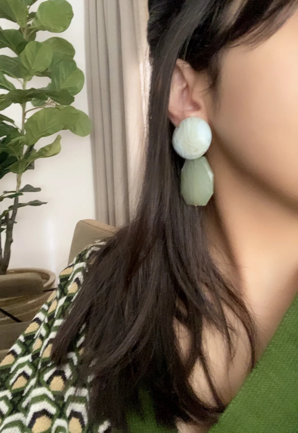 5ACE1511-373D-4215-8653-7315015A16C0