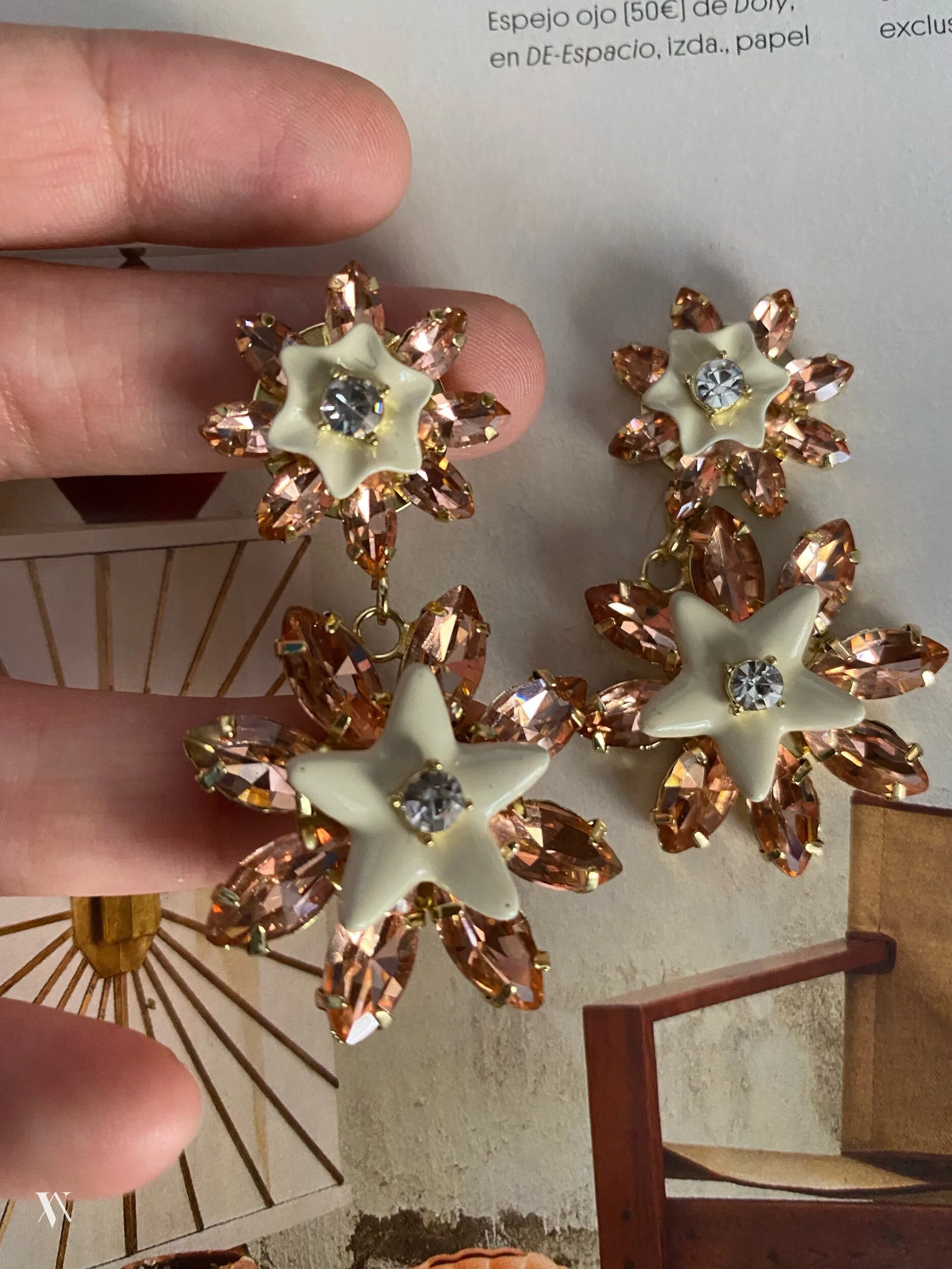 164A1926-5912-4D8C-A70E-C74697A66A4E