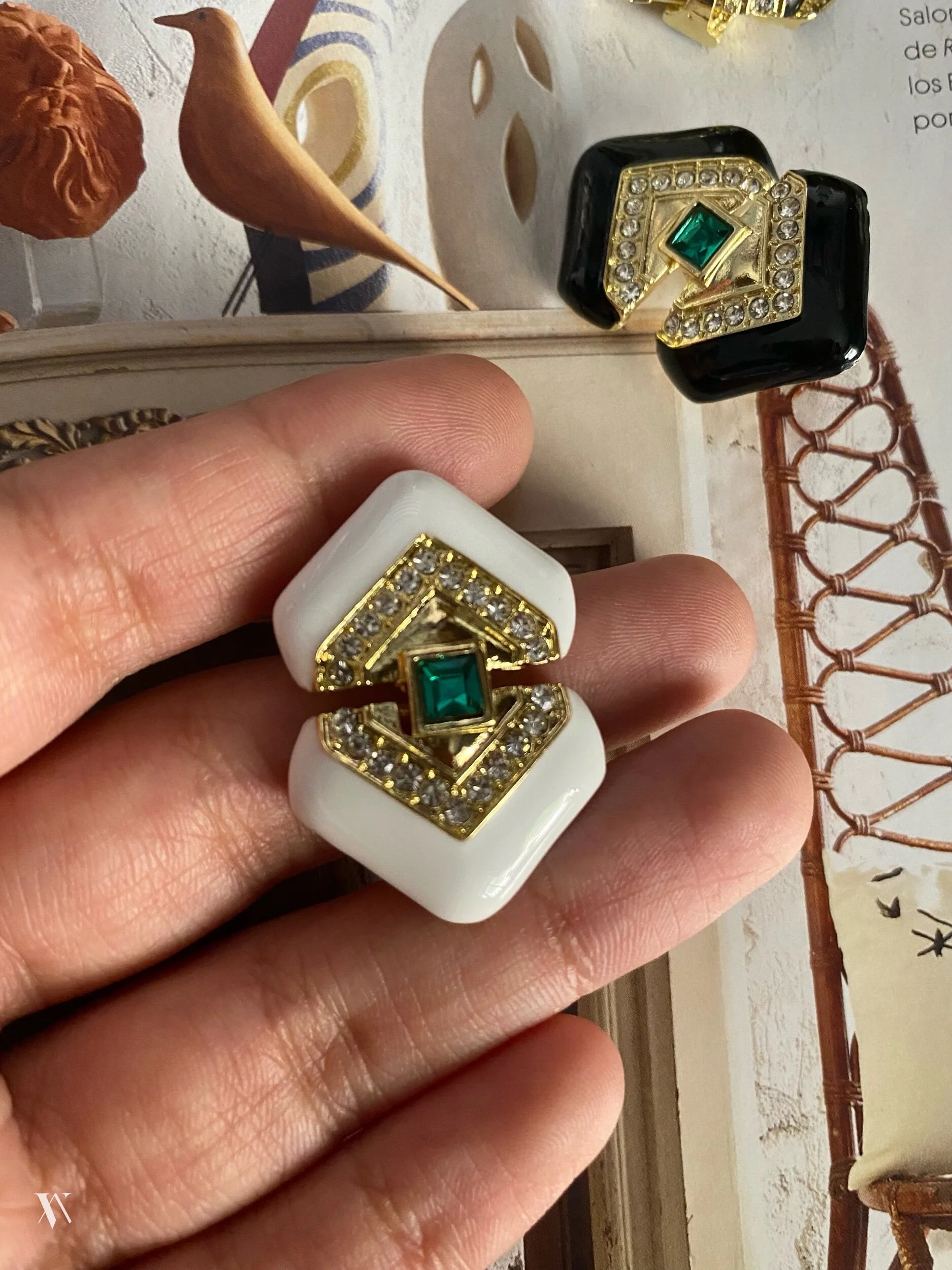 92E7D9D7-B33A-4F2C-9D31-53DBE8775003