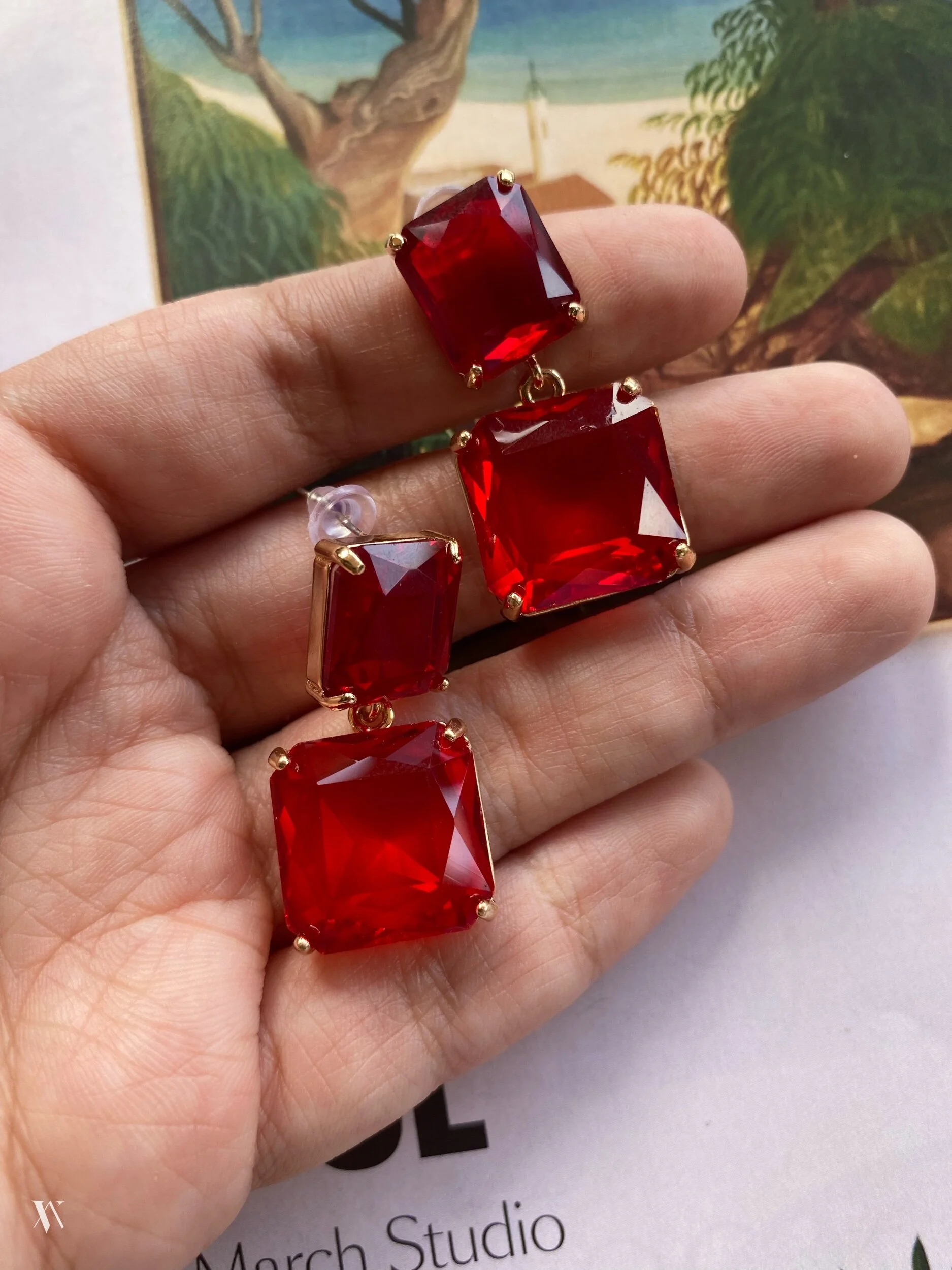 5564FFC9-C25C-4D3C-B7D9-B25B0430445A