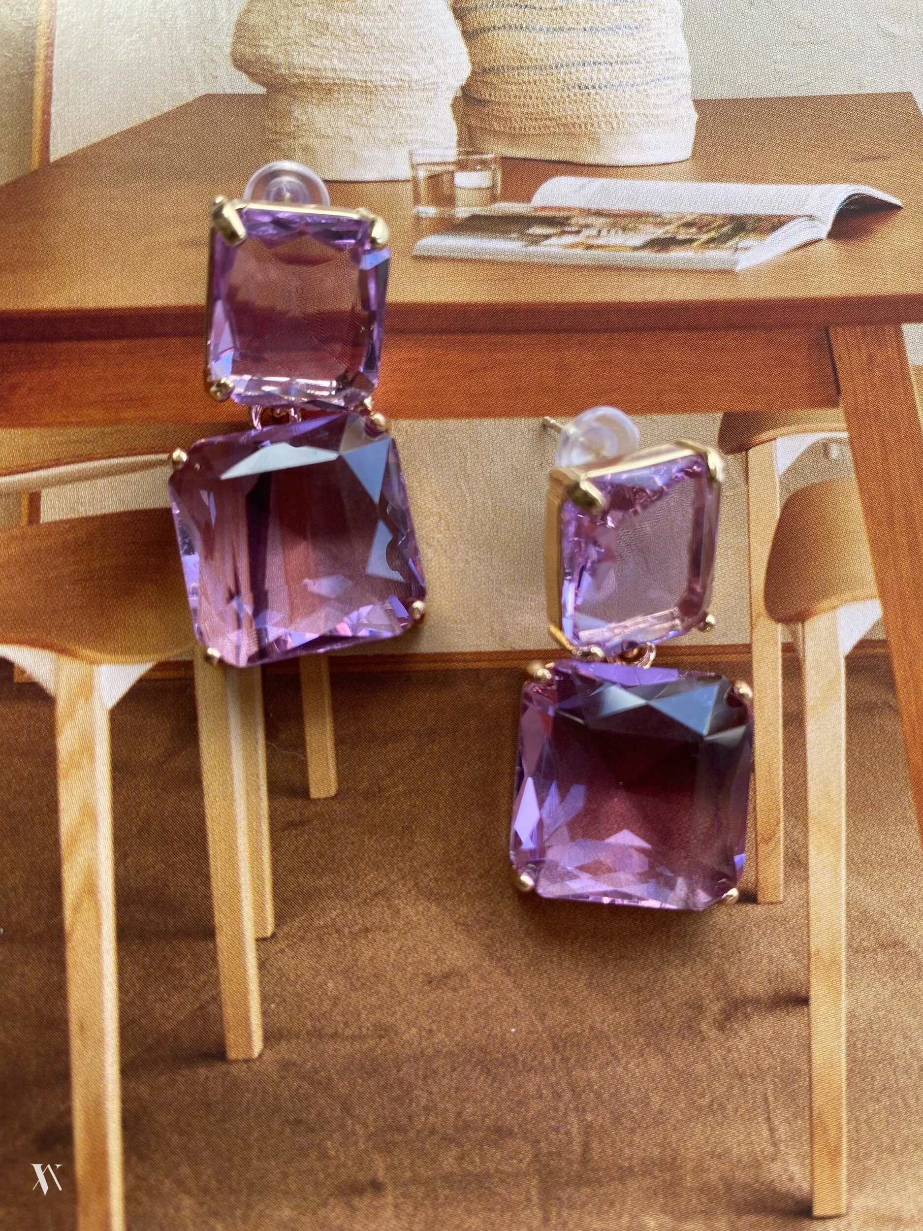 EB384F00-1299-43B5-BC82-B54CE19C83DA