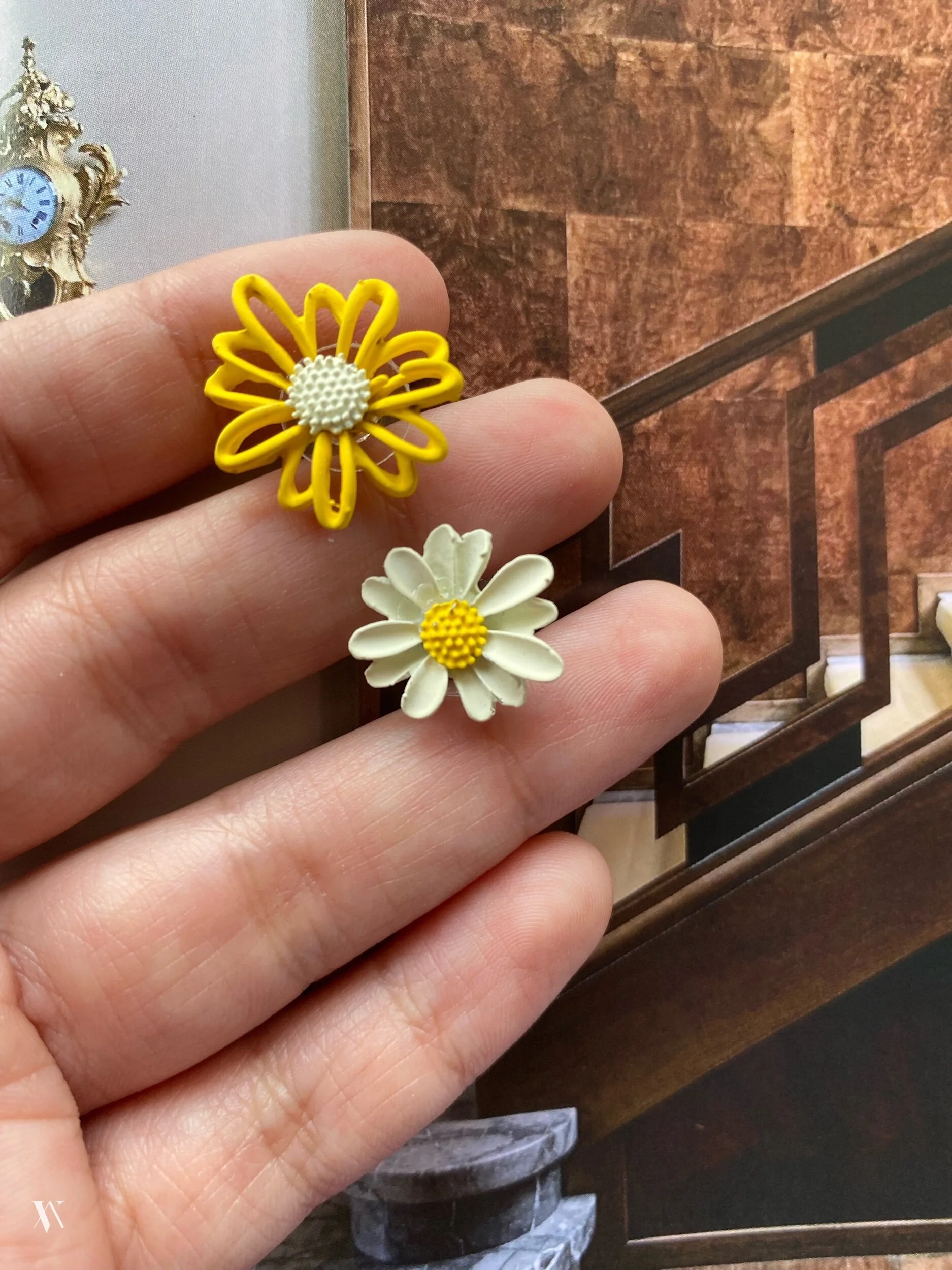 E6167FCF-D5D2-4CDA-AEAB-0B7E60F679DD