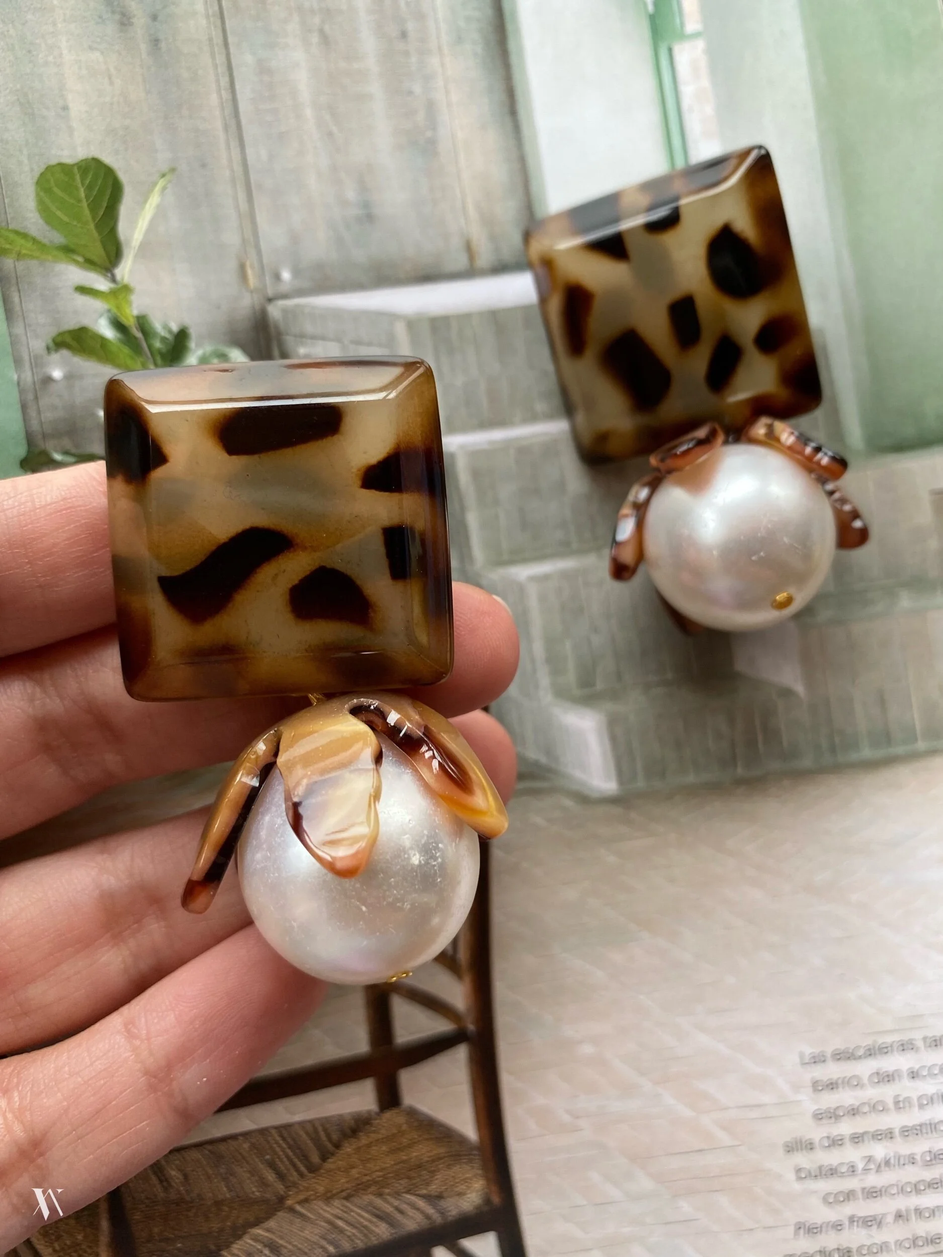 91706601-DA2E-4437-A368-E8D8B14CB38E