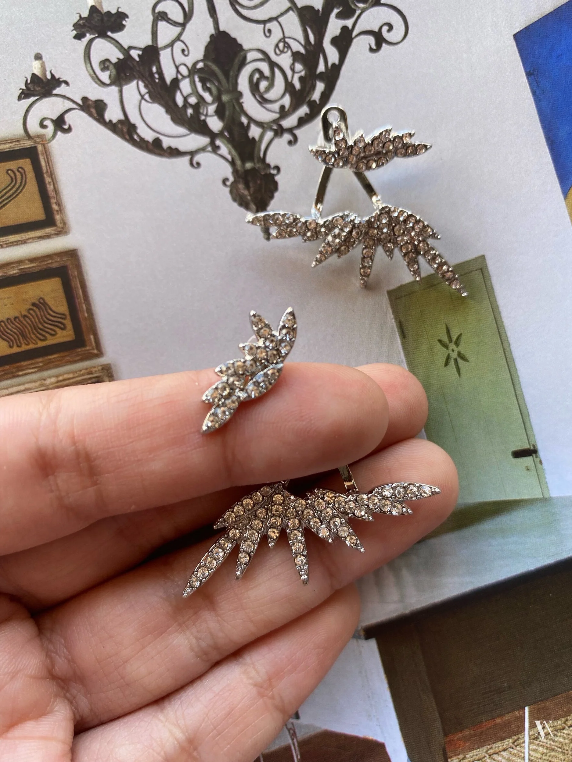 8C649638-6C64-4CB3-8D6D-C432D01DA7ED