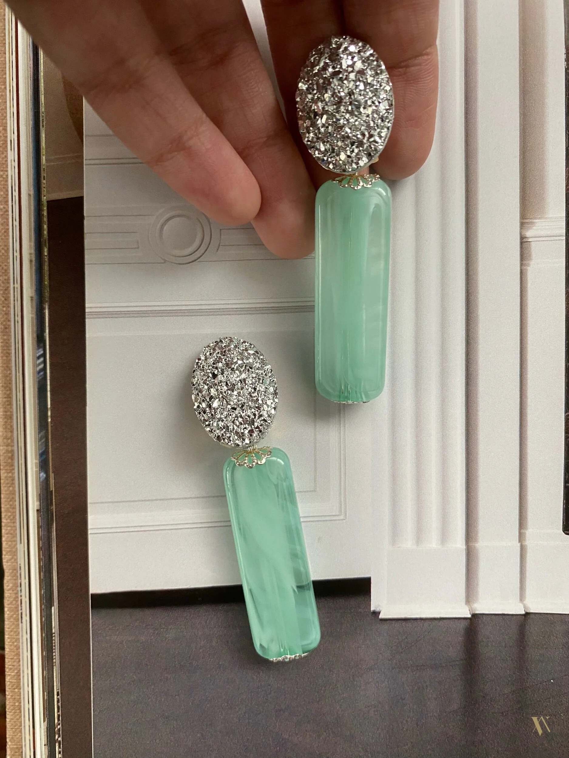 12E3342A-688D-4FFB-8ABD-5F96D533A85E