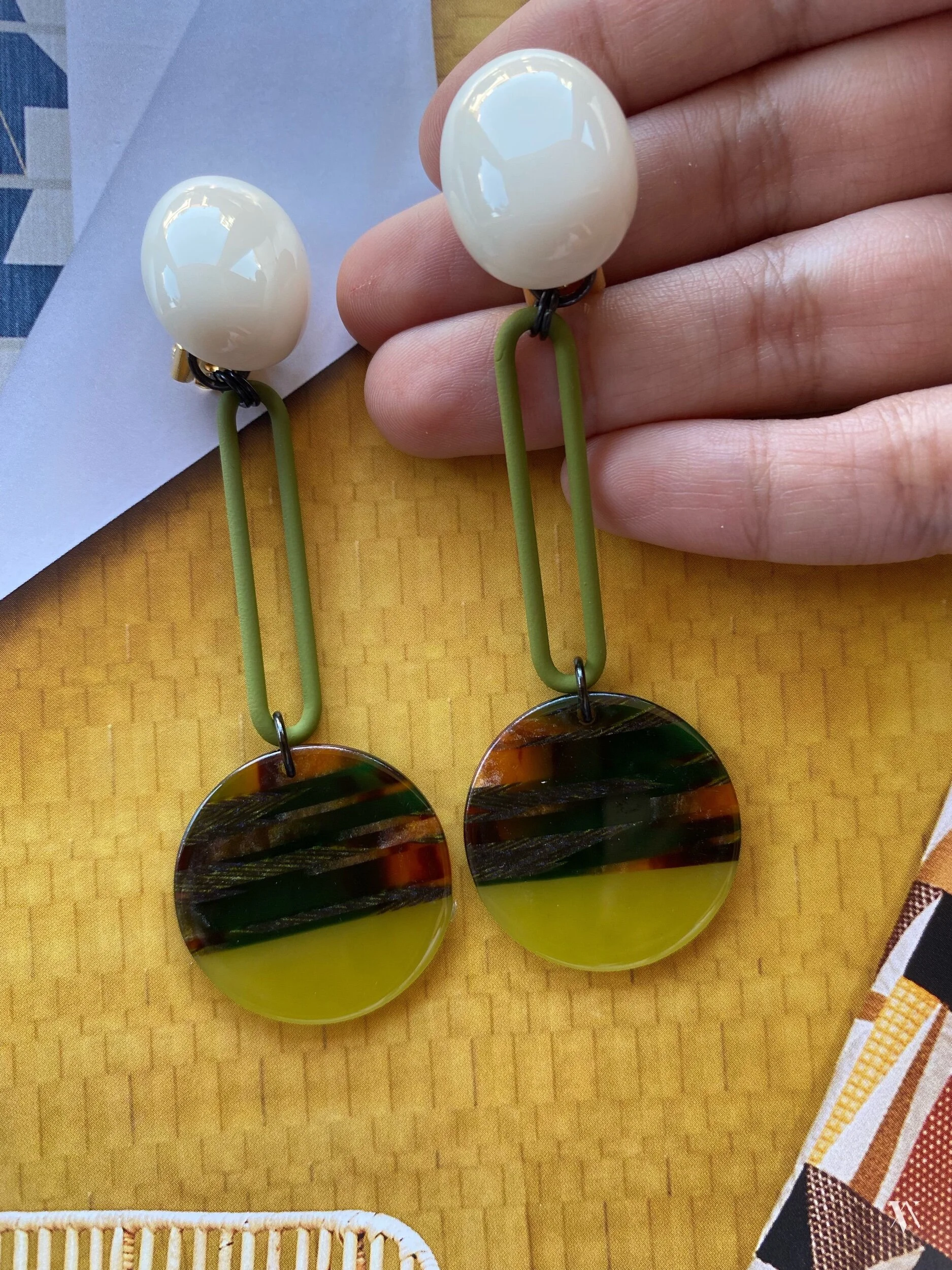 5C34ADC8-3899-4331-9ADF-A09EA265FADD