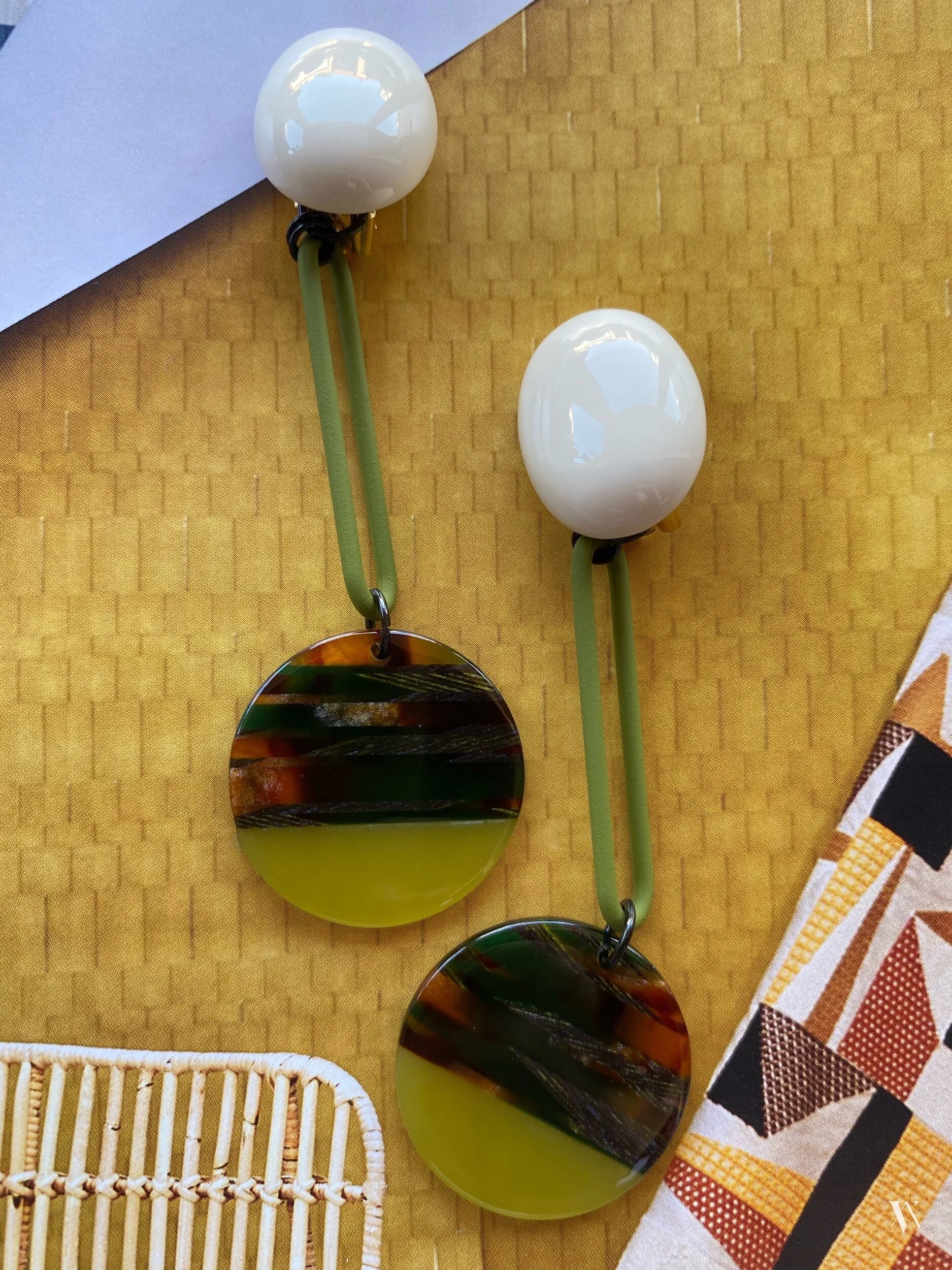 27A963C3-CF23-4947-A39F-FC07DD5B5C58