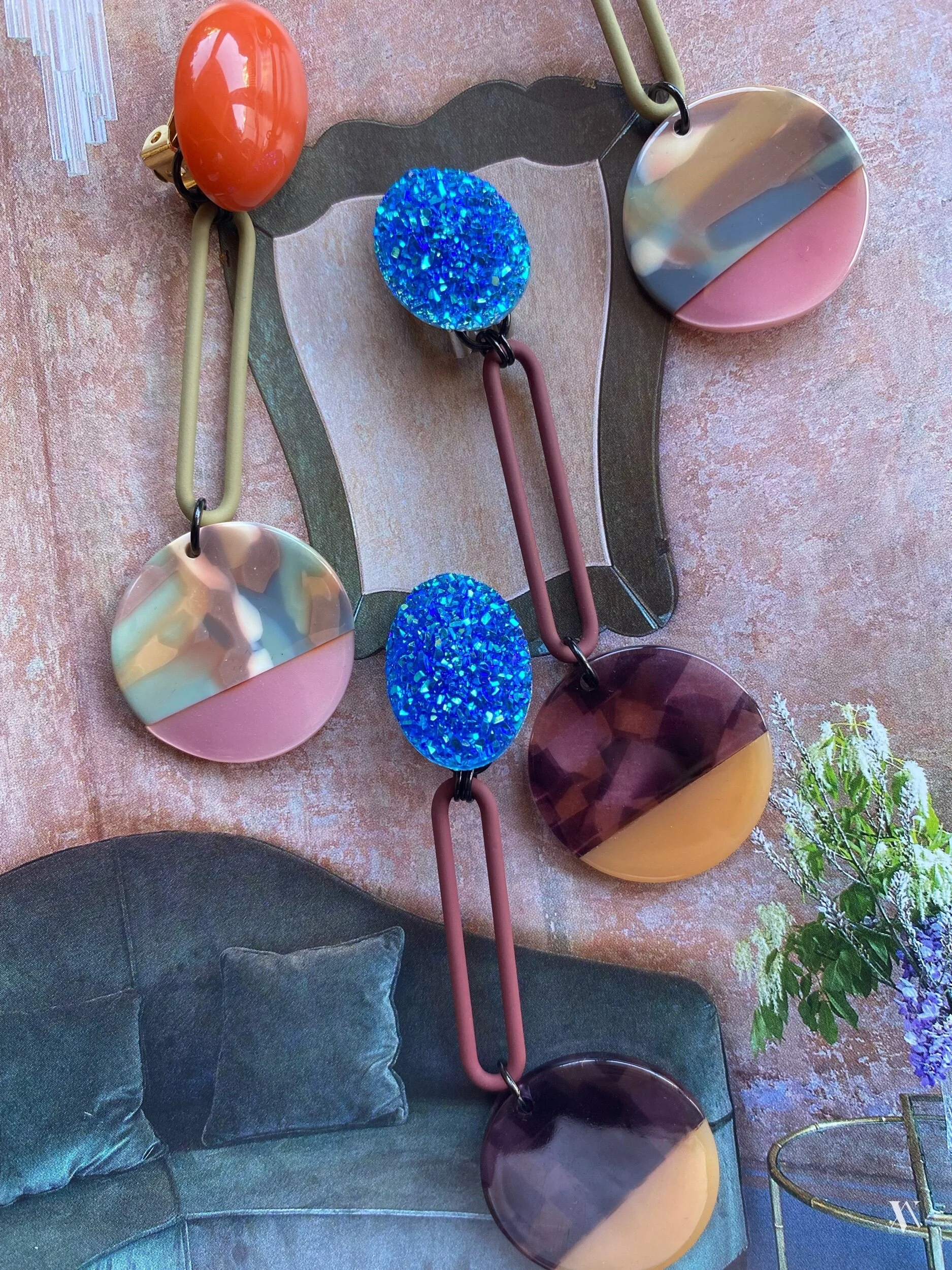 D45F972C-5B52-431C-81A9-4CB3E5888D5F