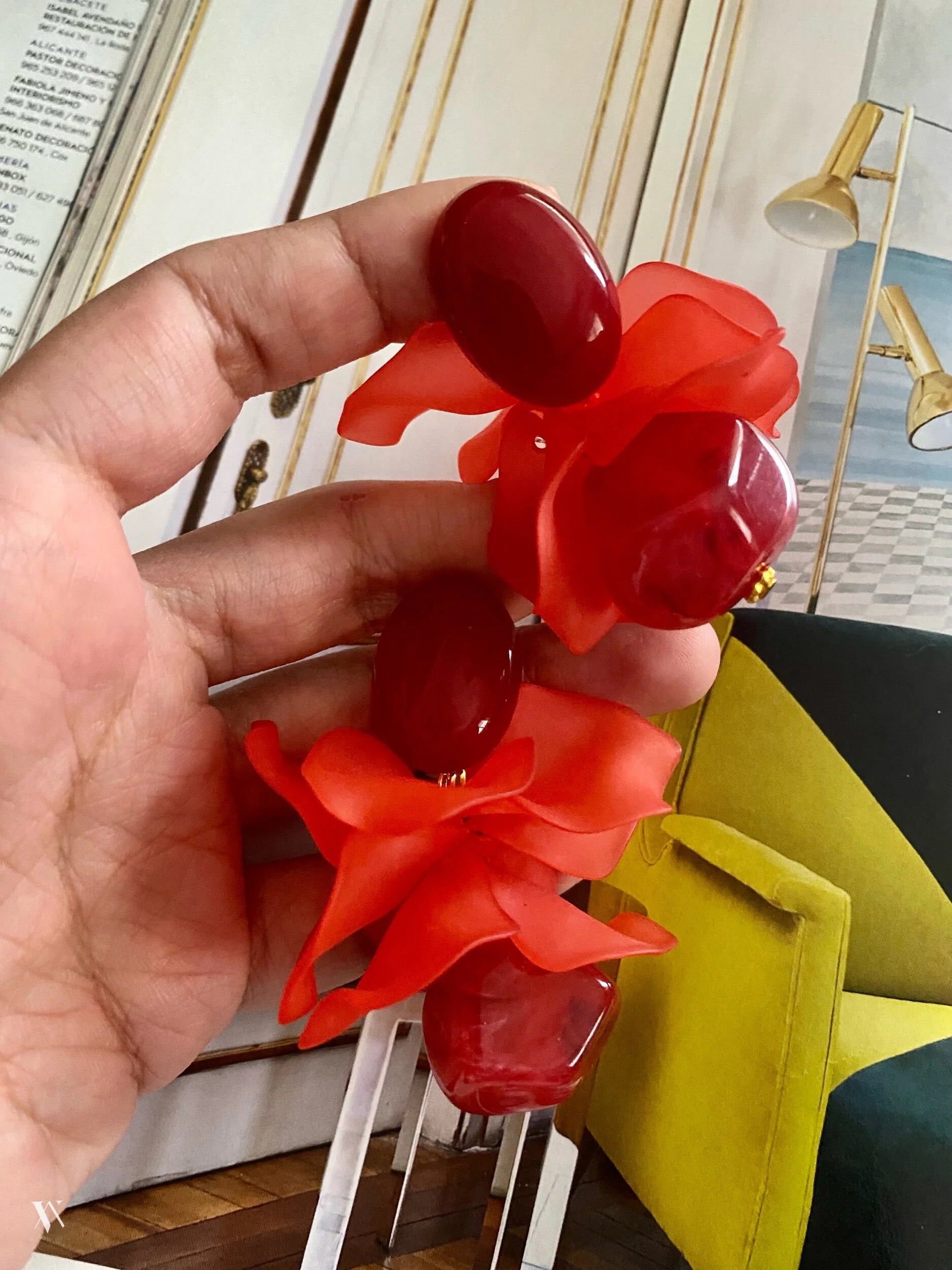 D5607C00-B4A8-4C89-9A0C-53F2150CE0C9