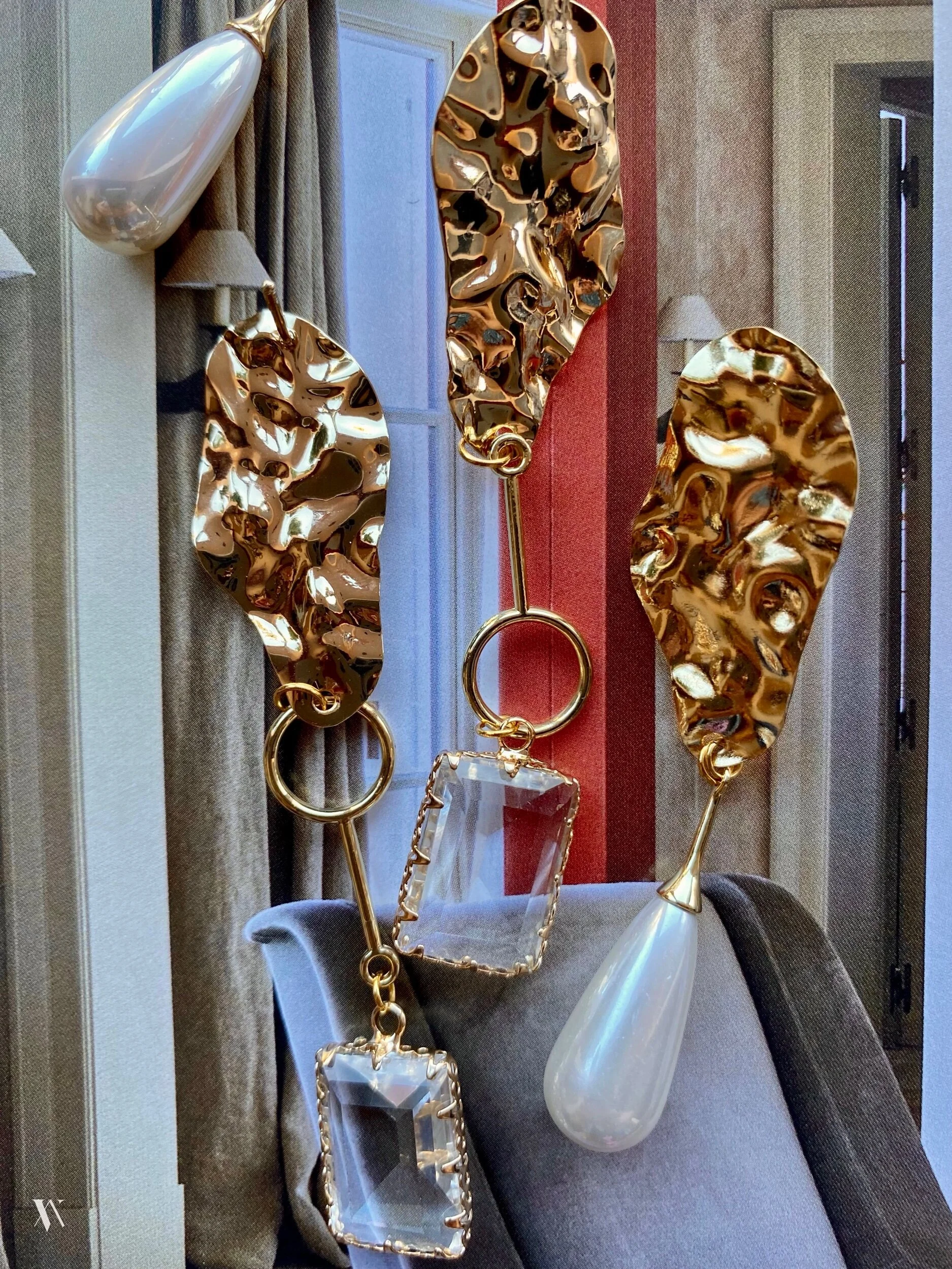 F45A155D-FF8B-4A82-AD7A-3FE86CBE5898