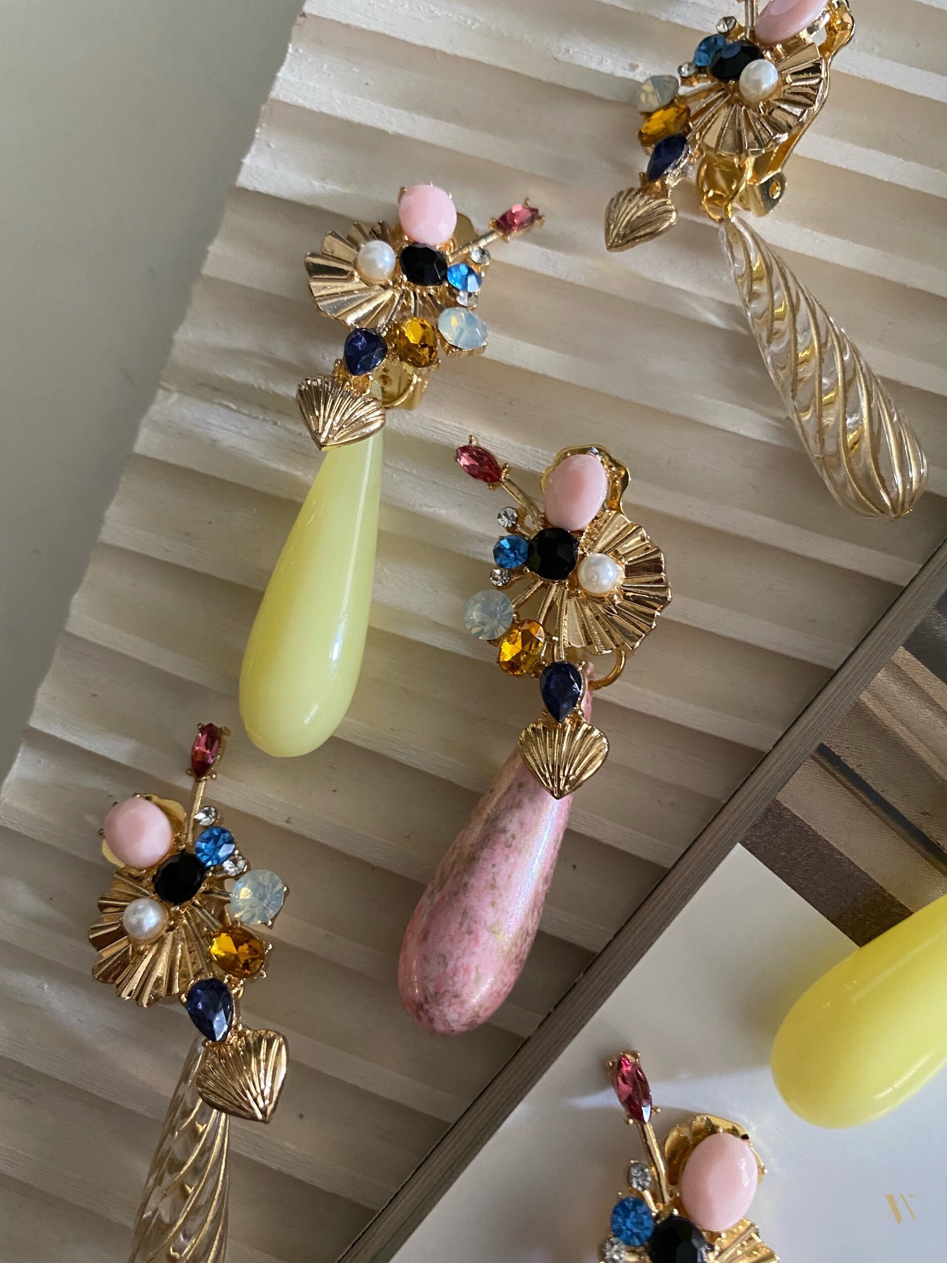 264183FF-167F-4D53-B348-F0E0230FE16A