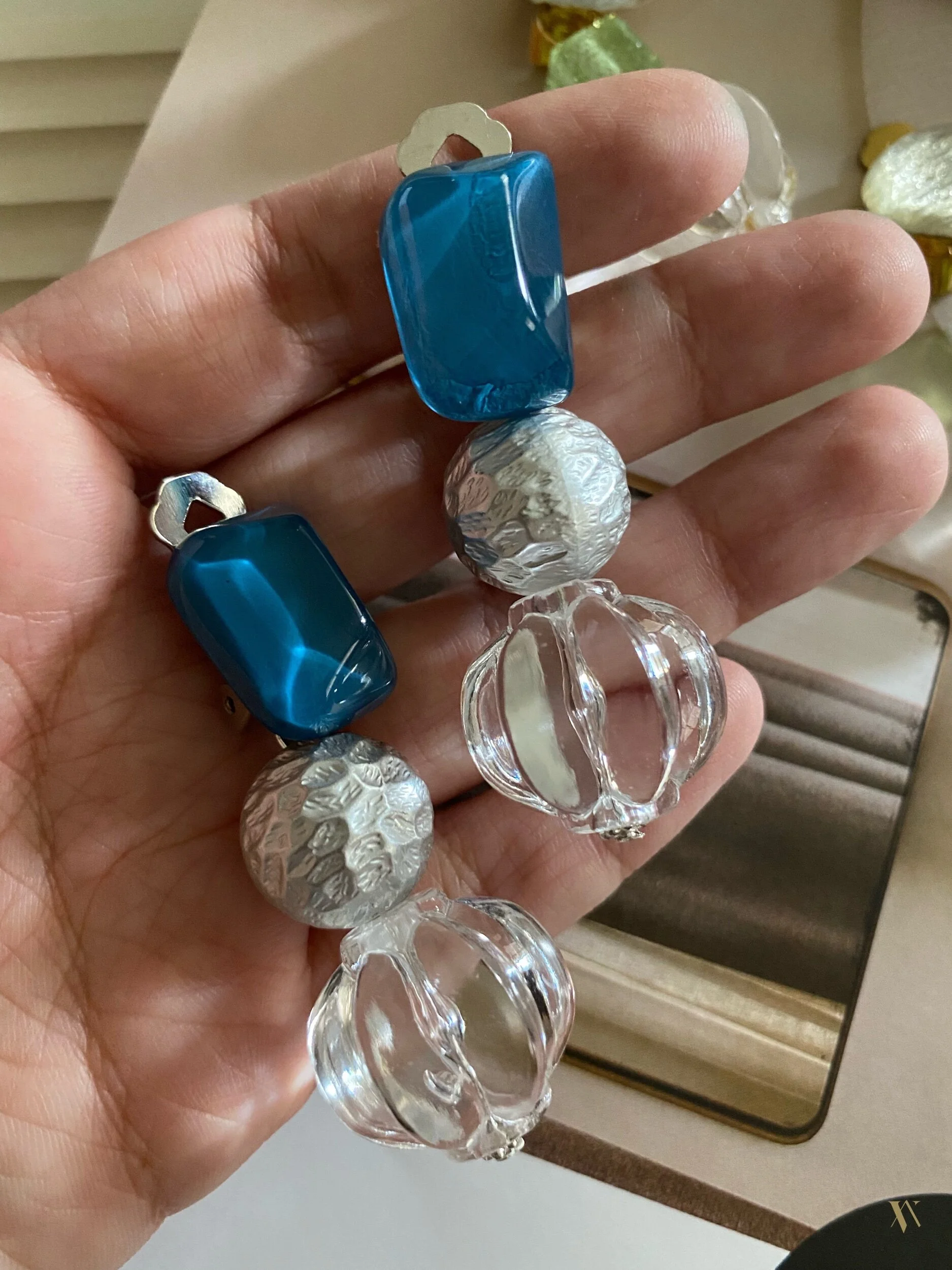 391ED169-9C58-40DB-AB8B-67ABA74B49A7