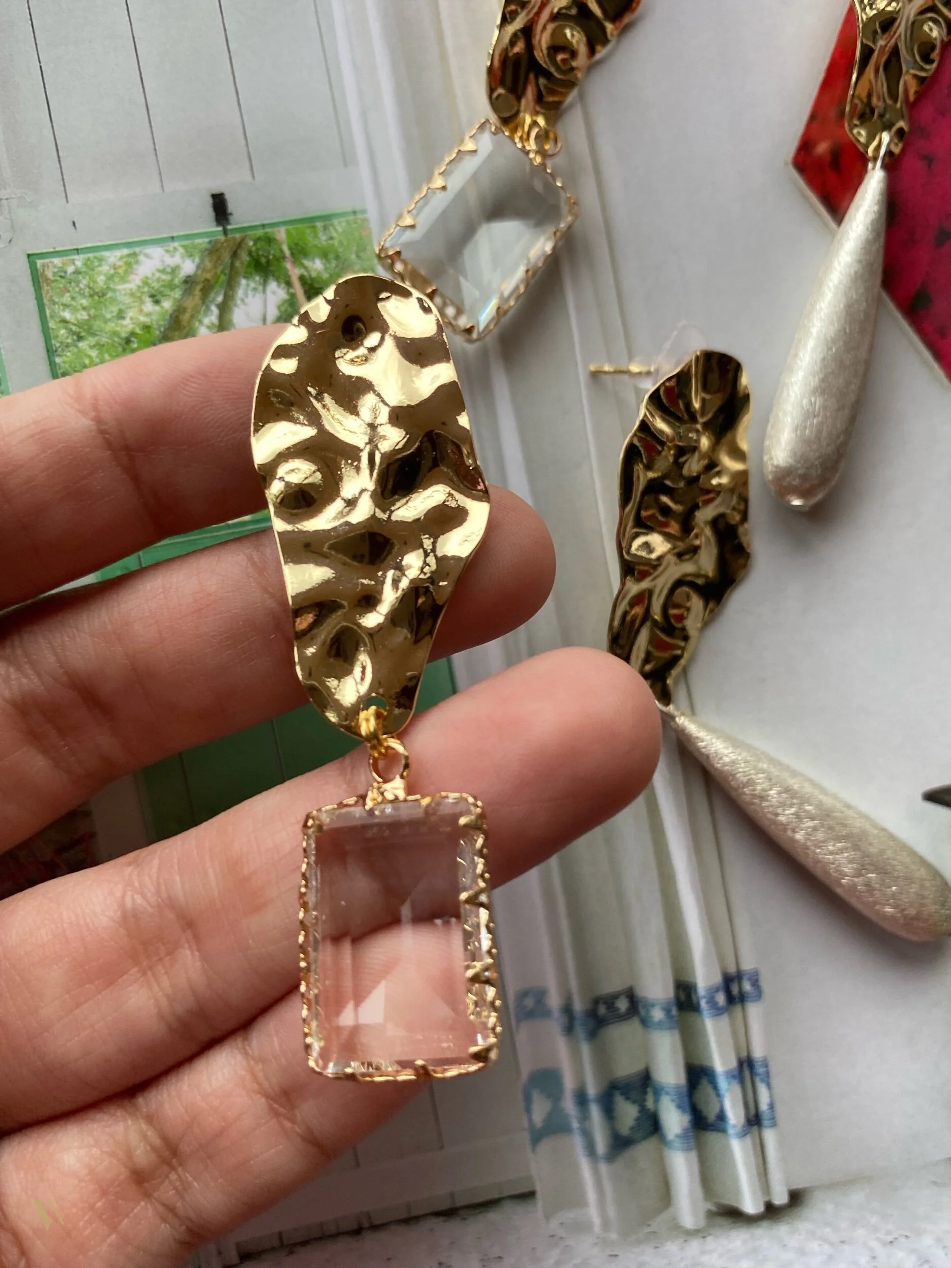 4310FF1D-0021-414A-9F4D-A939B31256D4