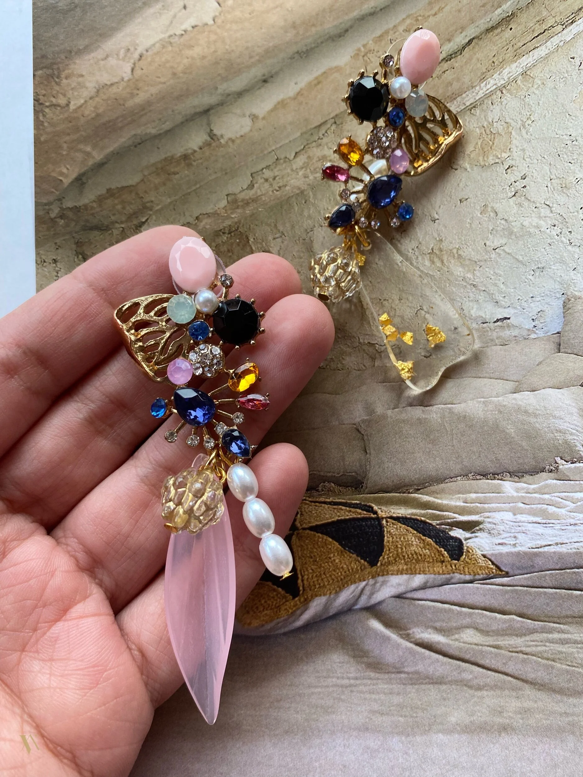 156E424C-0AA8-4703-BA5D-9DB00C88EE60