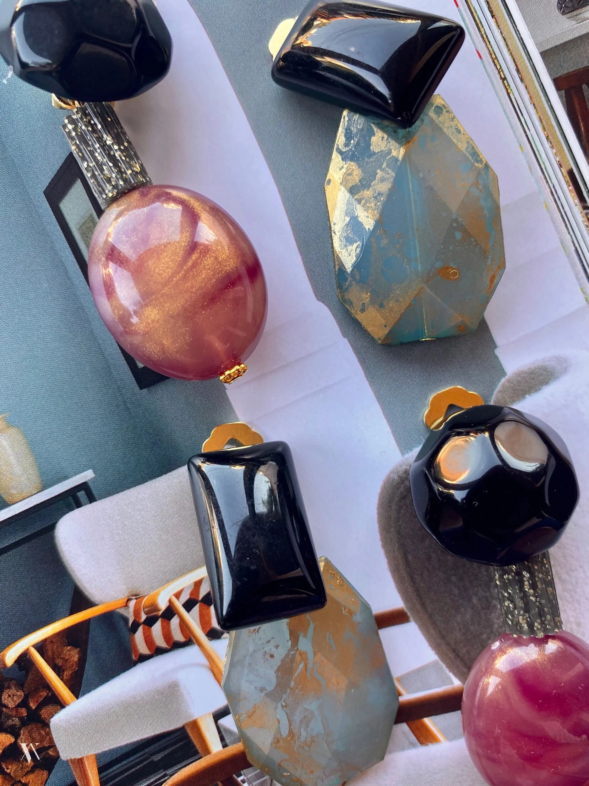 8389CF1B-610A-4D11-B822-0D20FDB016A2