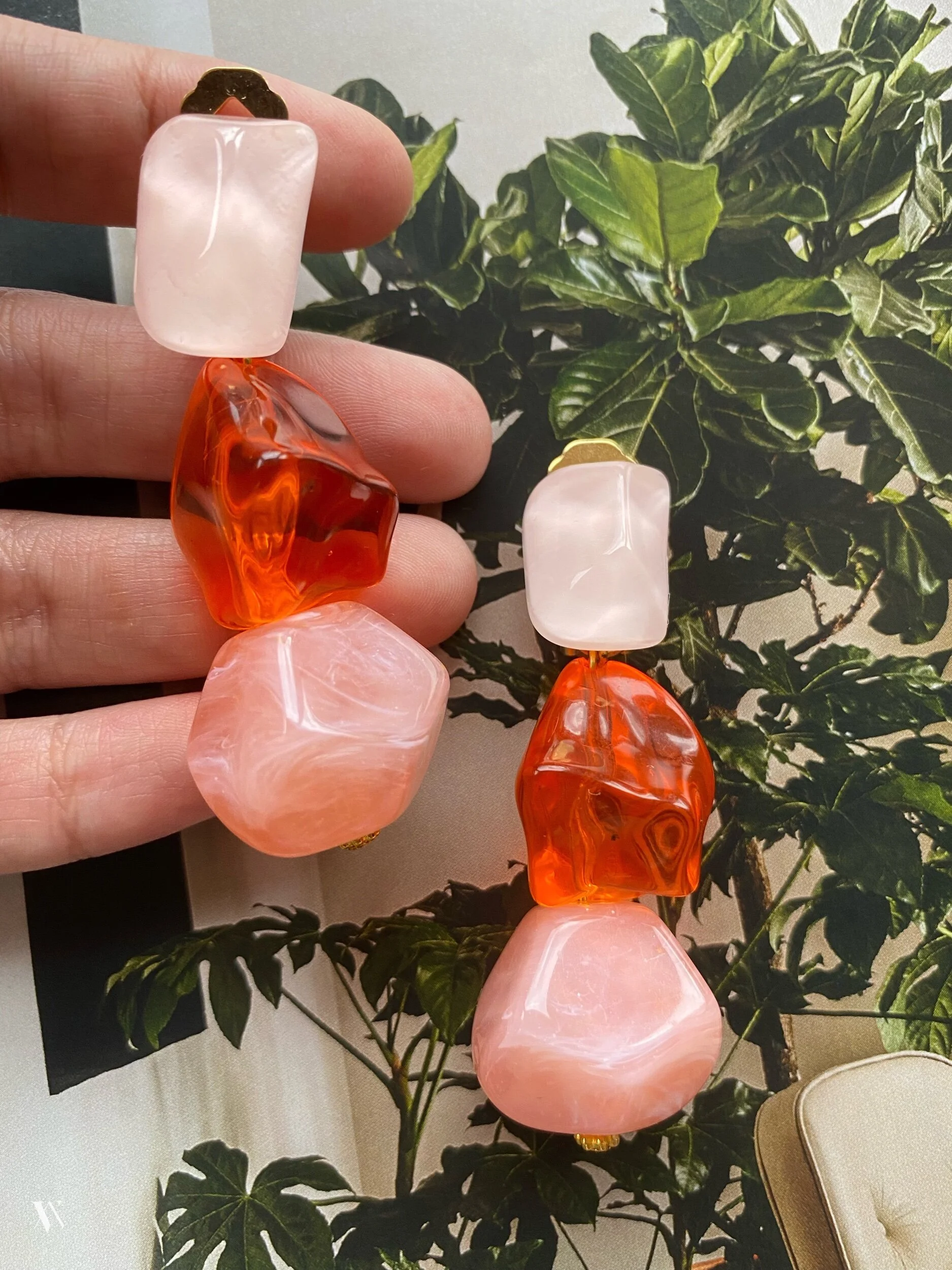 9223AFFA-182F-4457-9EA9-9BF2A37881D1