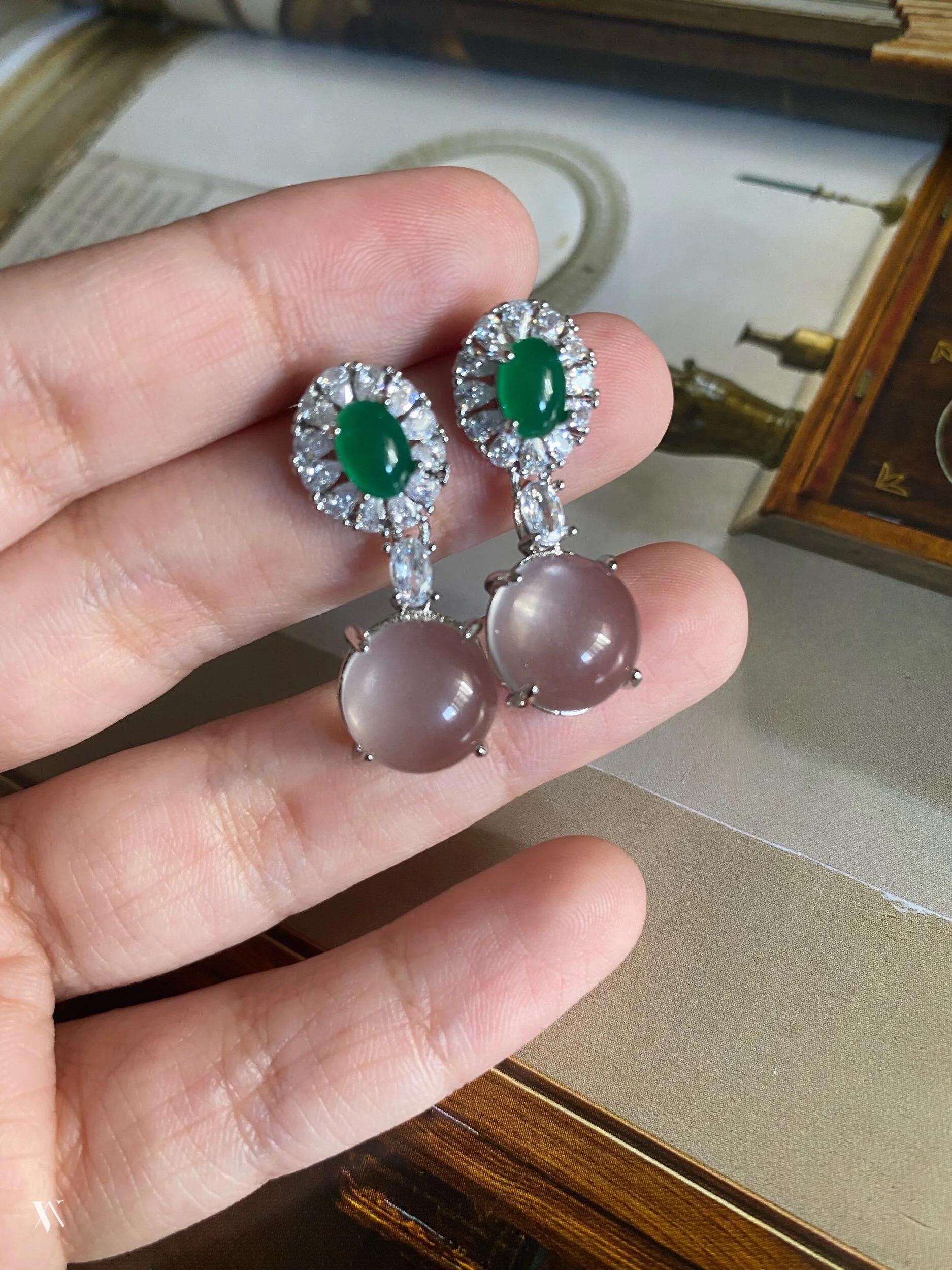 42EC4BA8-6E32-4ED6-8DC1-2E54F87F9D3A