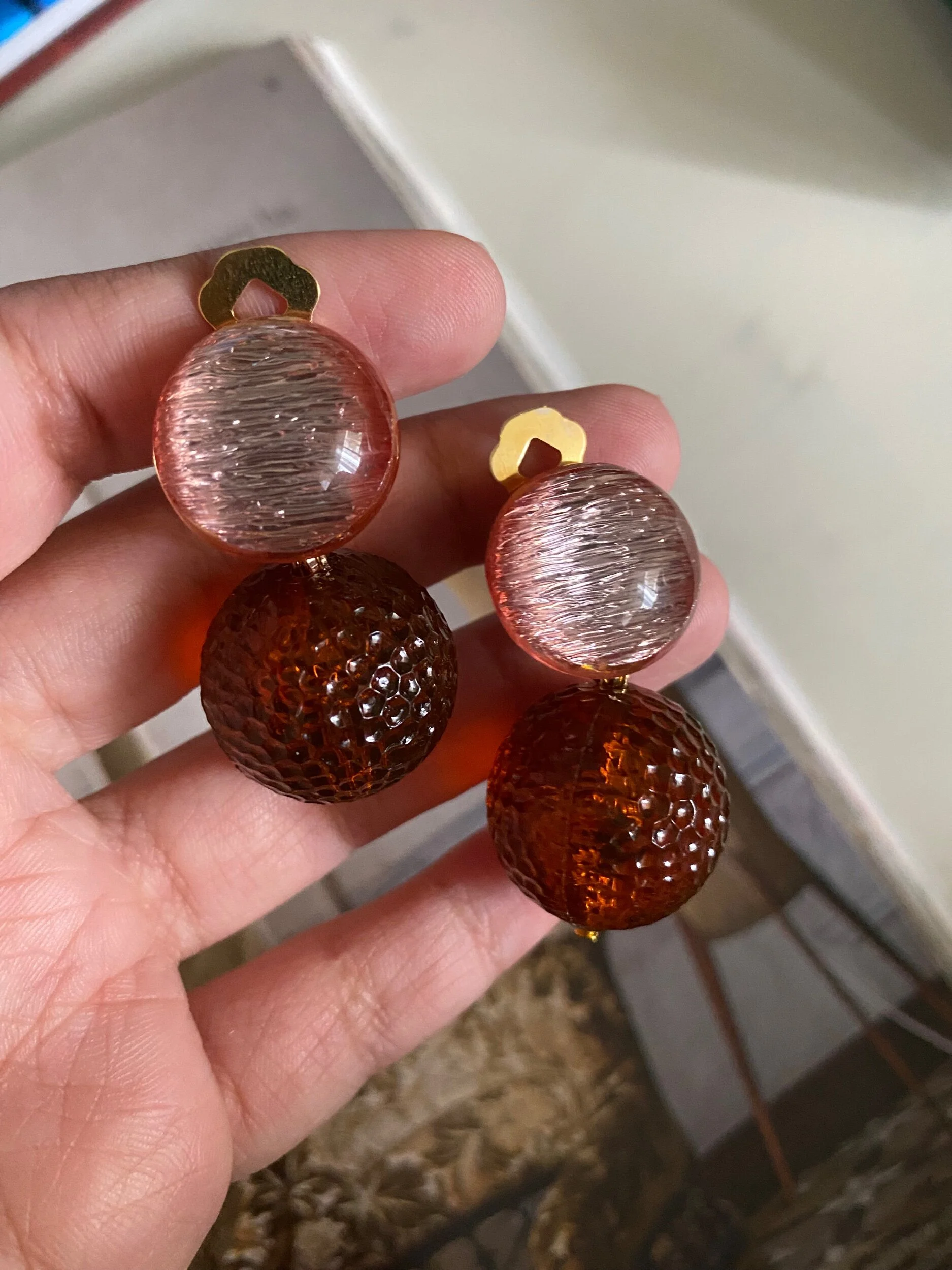 7B49D82B-F60B-4F58-89E9-1AE66E8A4E9B