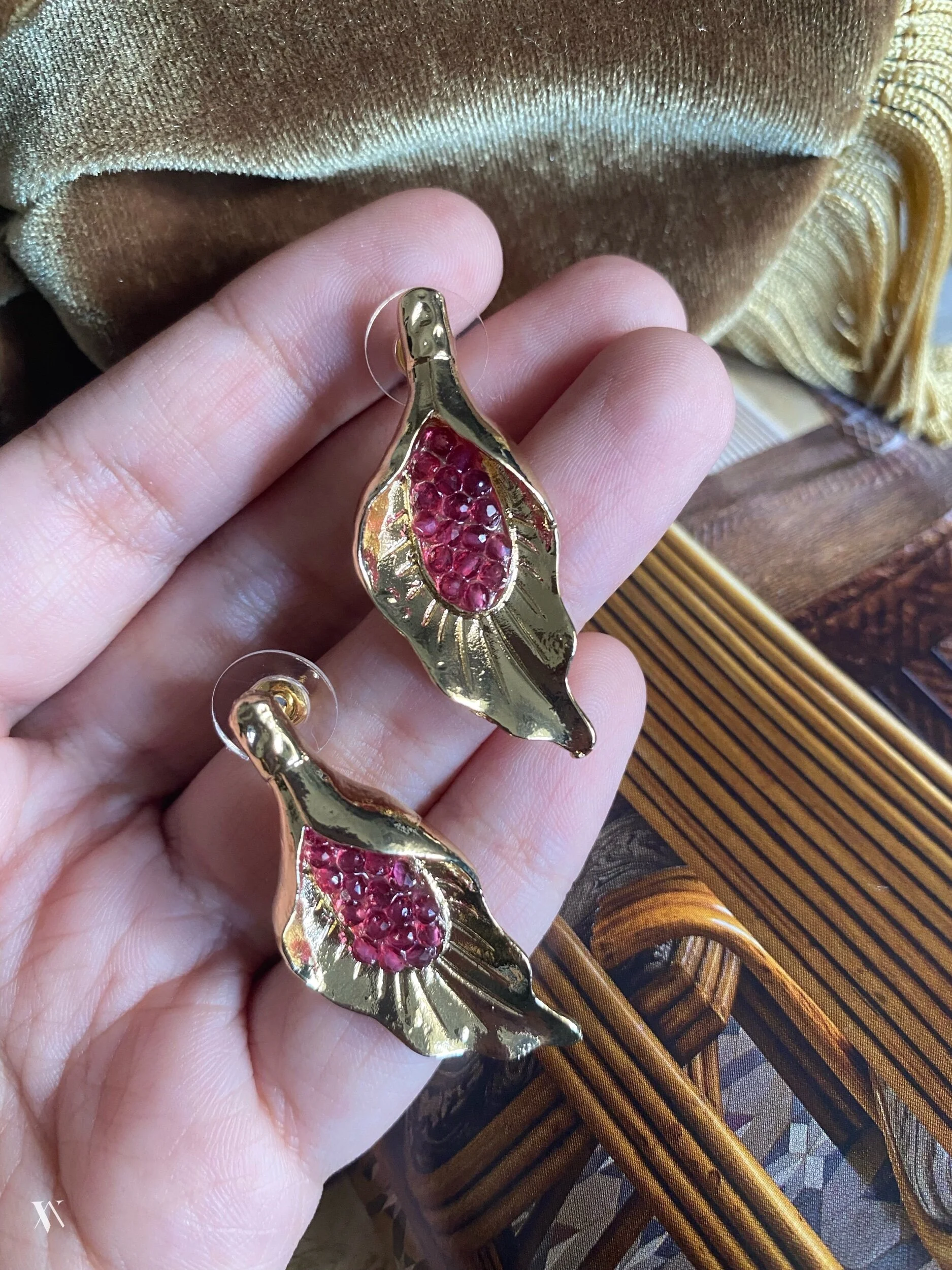 8730869F-A3A9-41F3-90A5-97AB6D7D4CF2