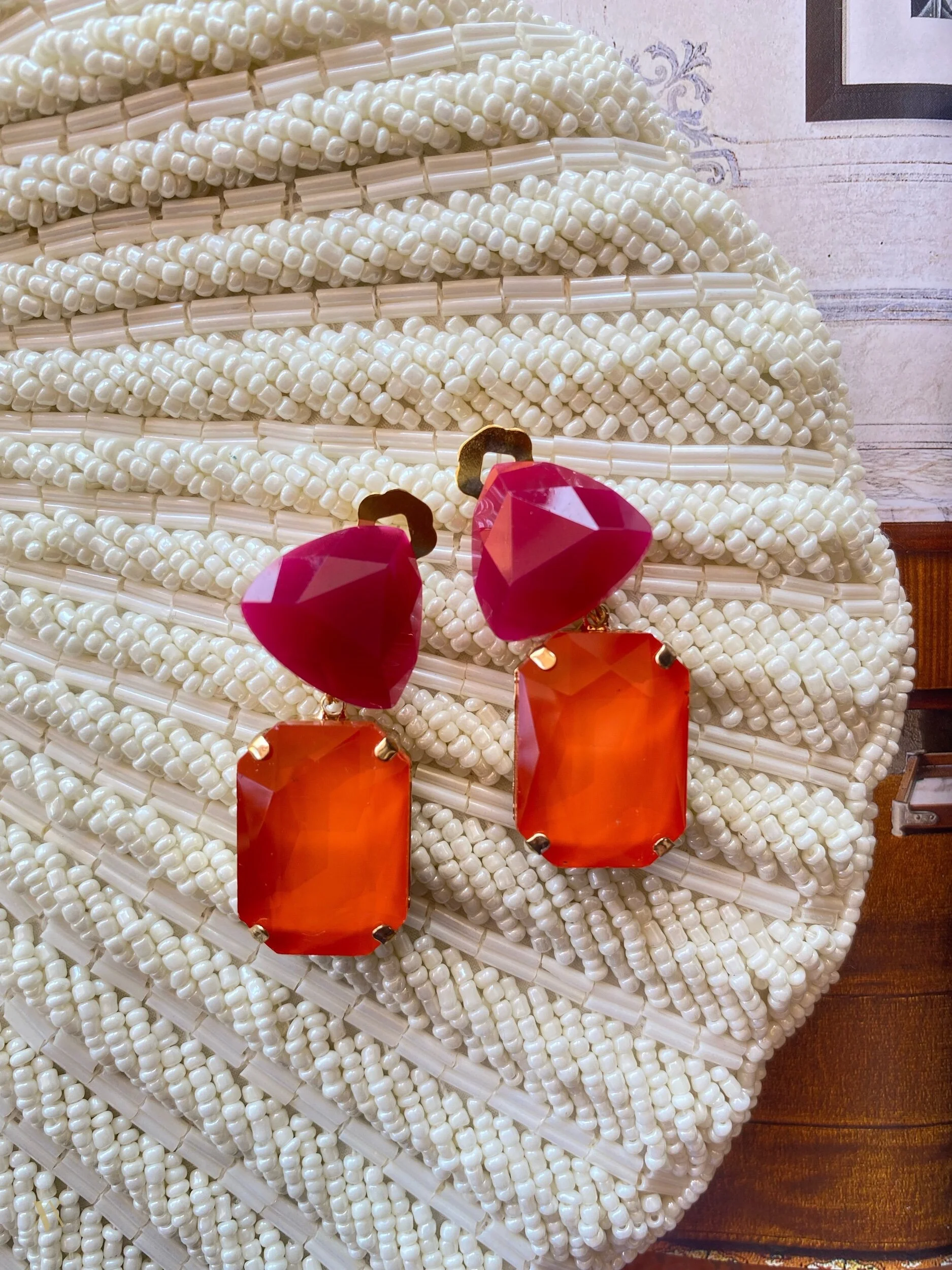 CB66E29A-0B1A-46B9-8EDB-F679EAD1FDE1