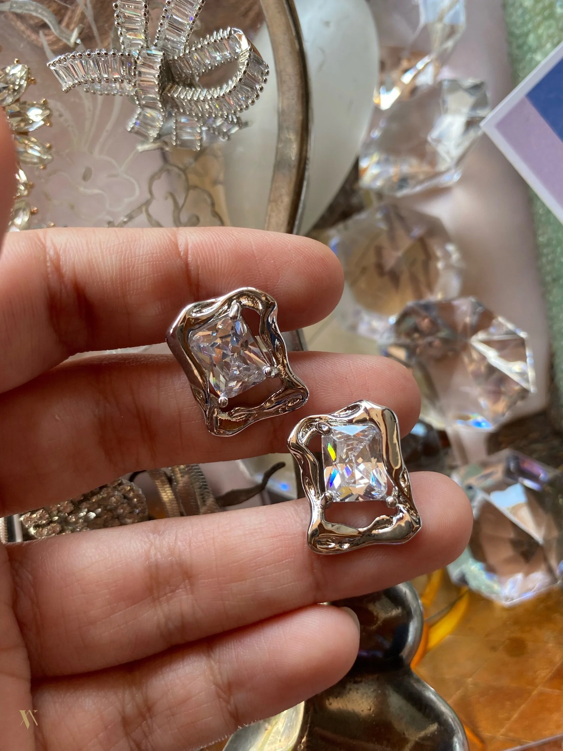 26921215-F7B6-42A0-BC5A-6B9EC2839CE1