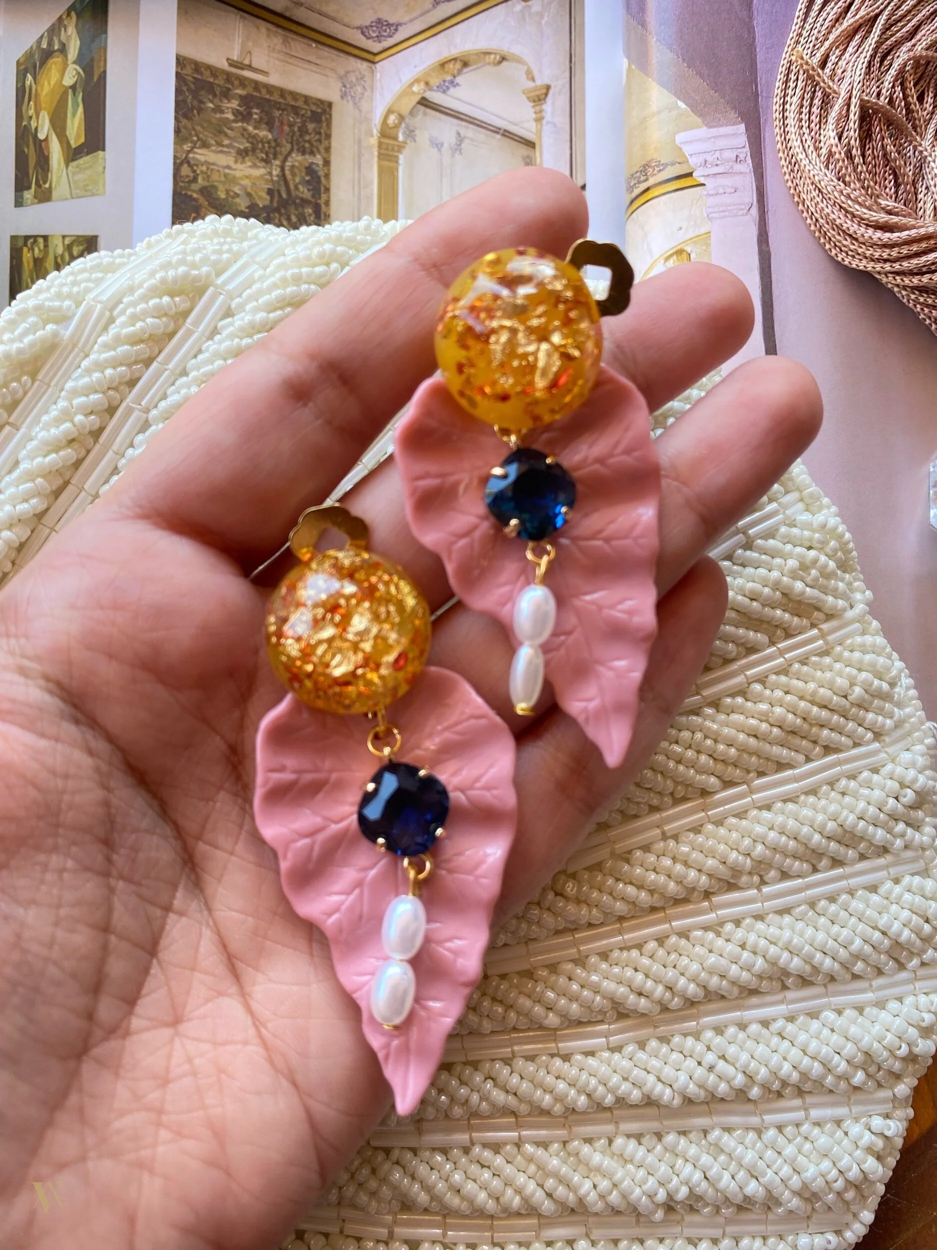 BA572E83-7915-4EE3-9384-7F54C3CD22B0