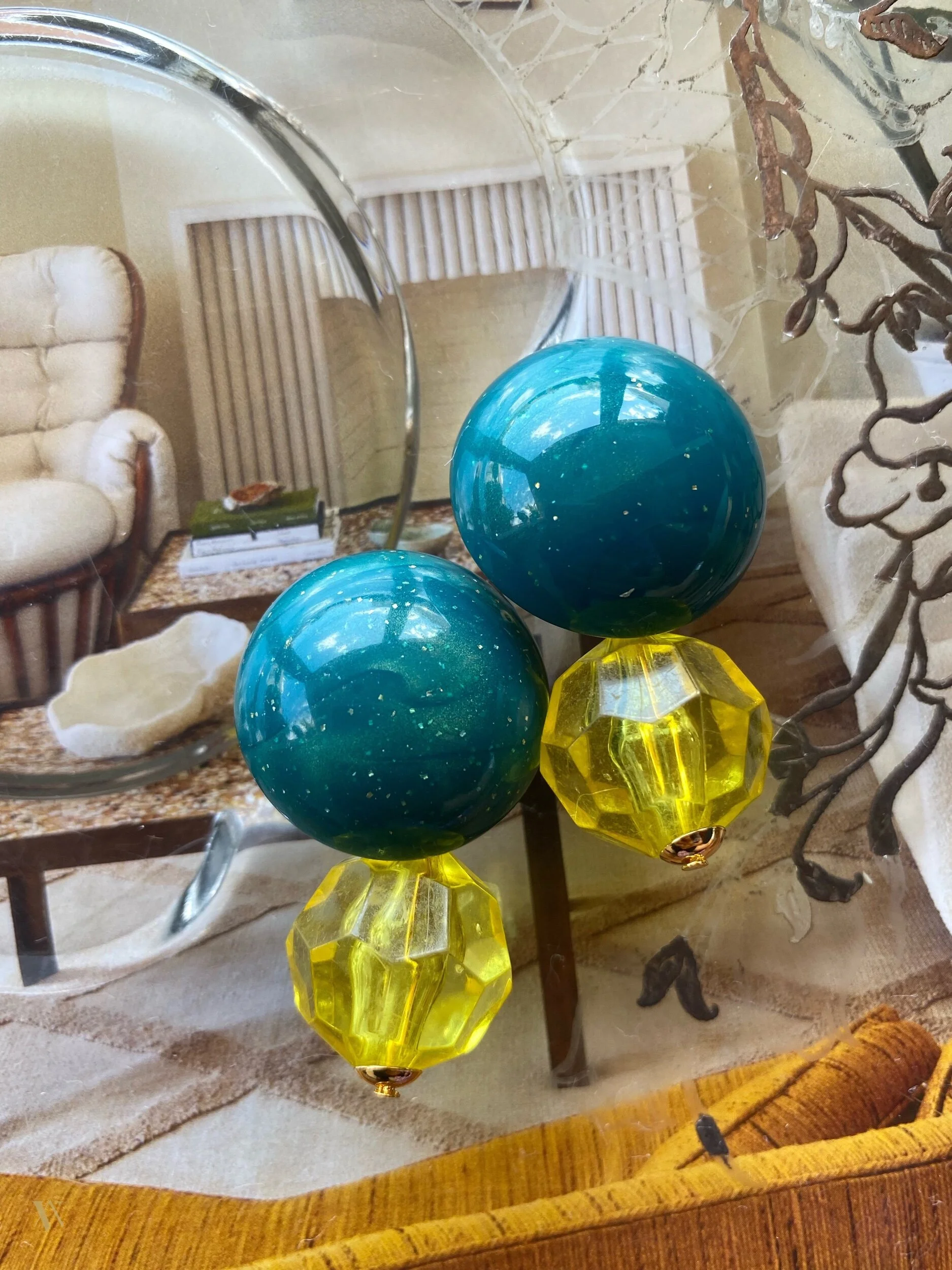 835B6B65-C114-4519-927C-2C0CDDDEA244