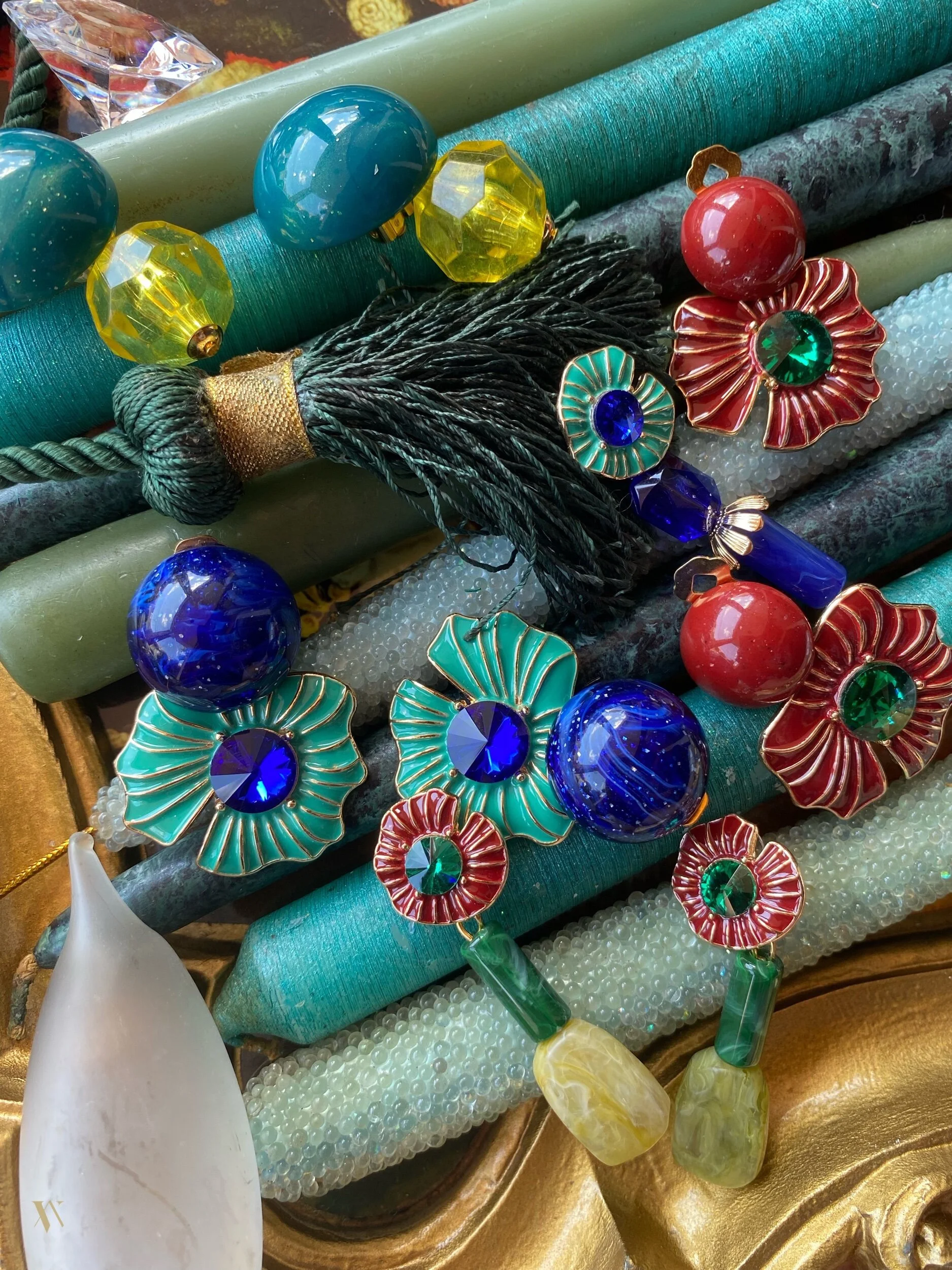 8A367C0D-F633-4D61-B06B-8AEBCA7D22D6